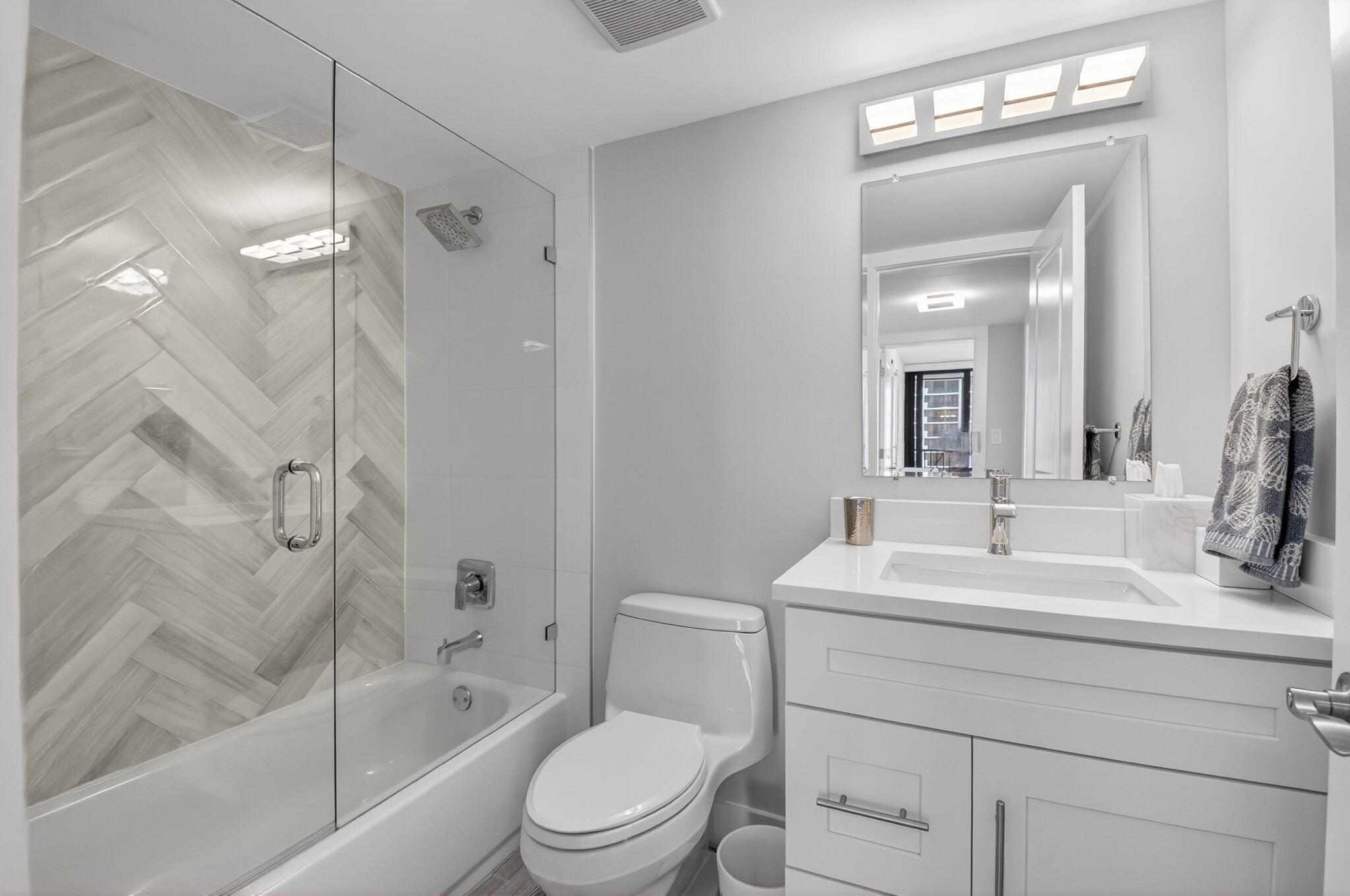 3420 S Ocean Boulevard 11s