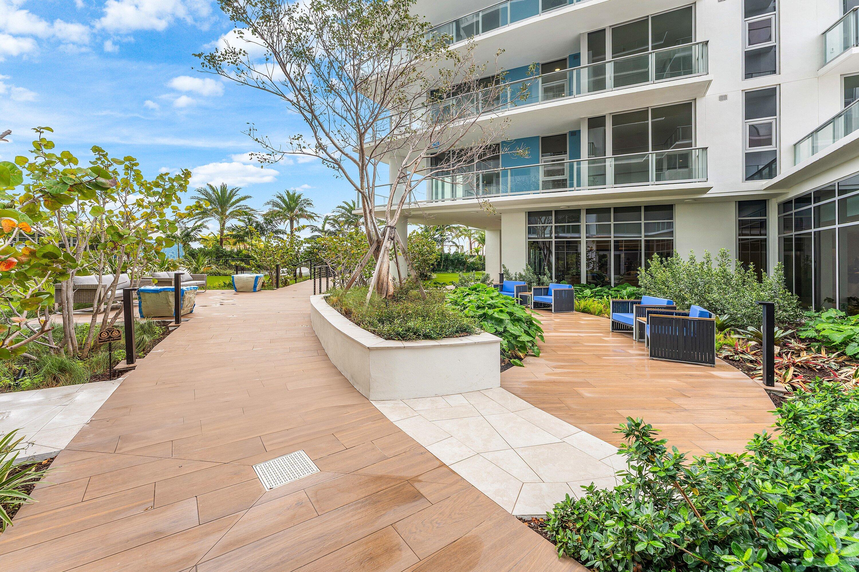 220 Lake Shore Drive