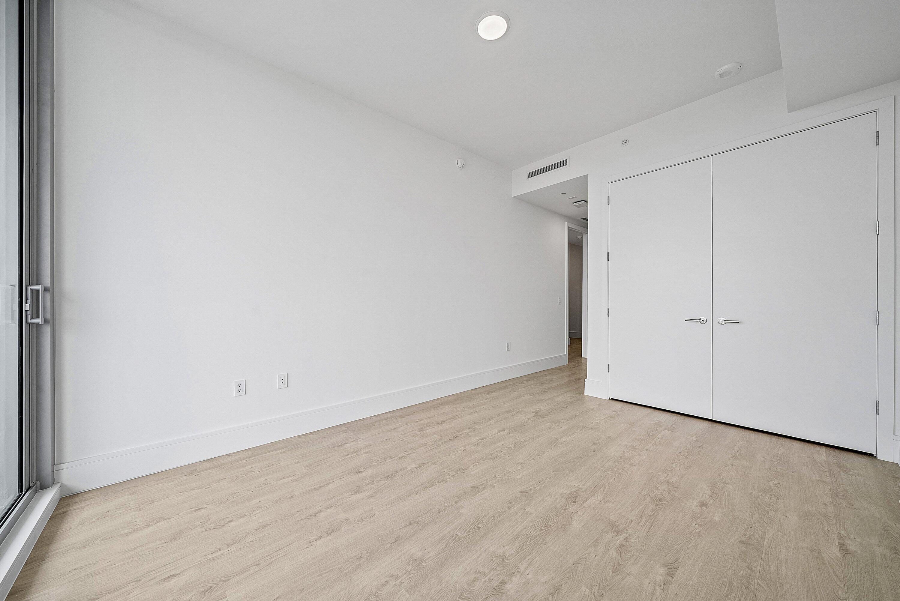 220 Lake Shore Drive