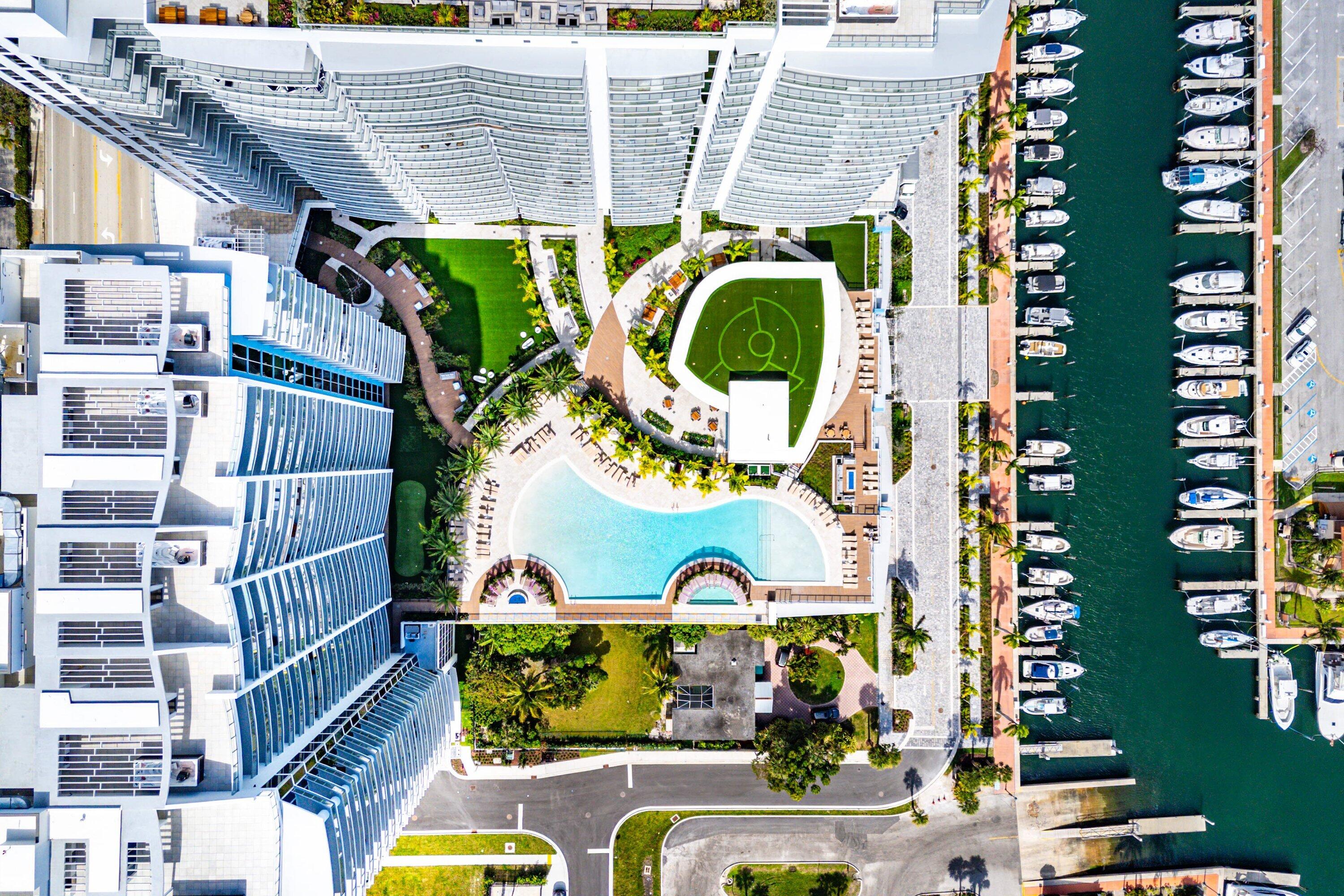 220 Lake Shore Drive