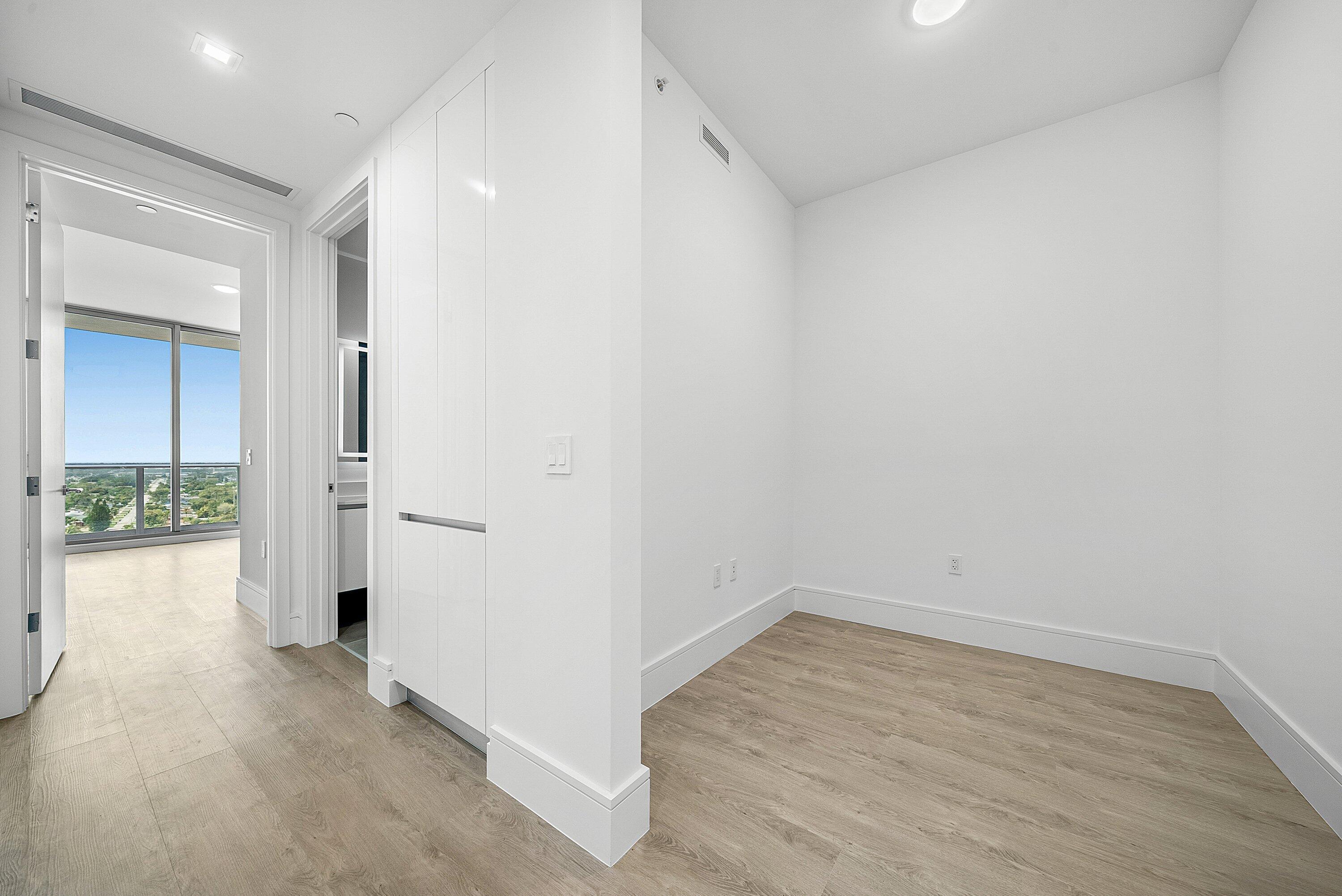 220 Lake Shore Drive