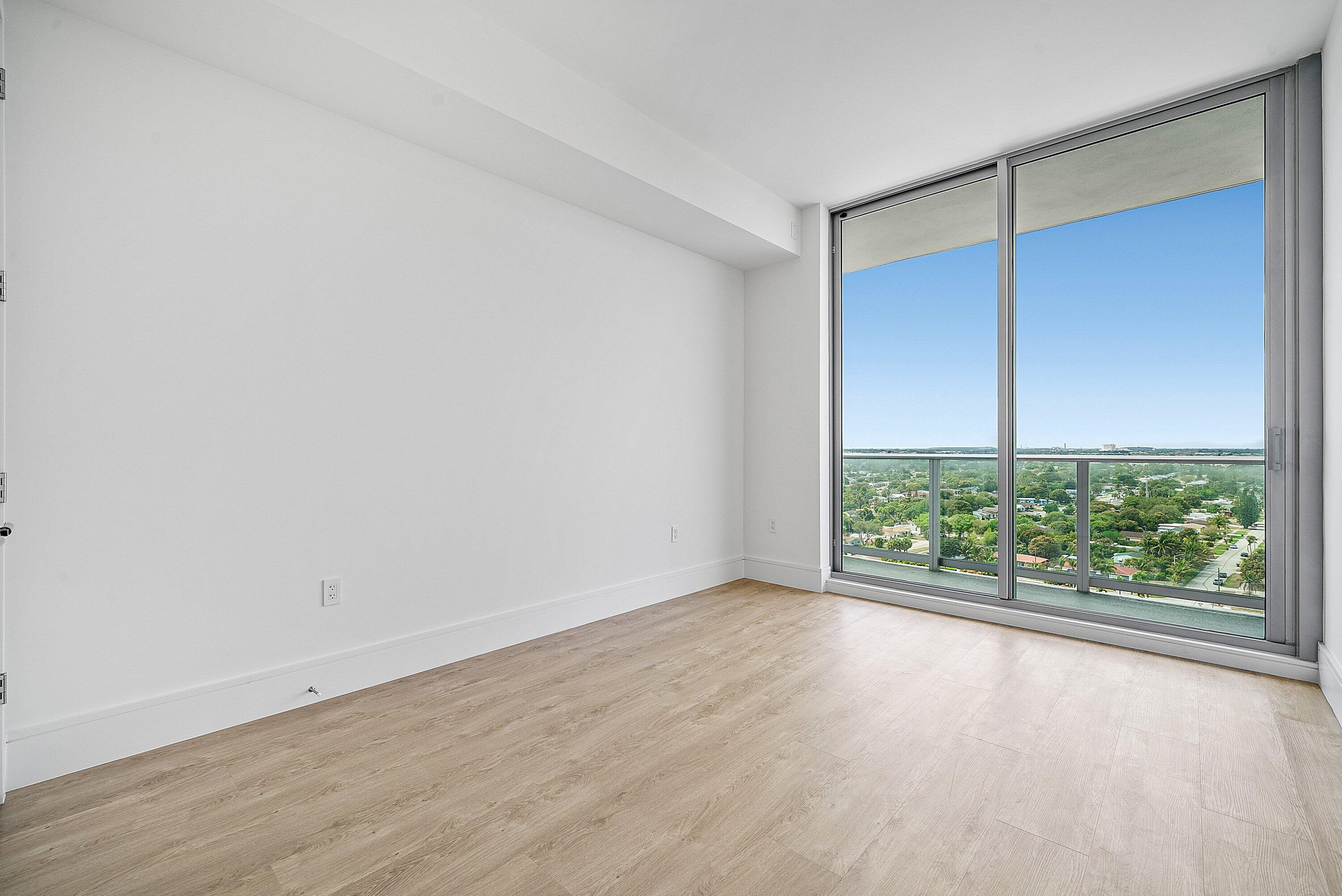 220 Lake Shore Drive