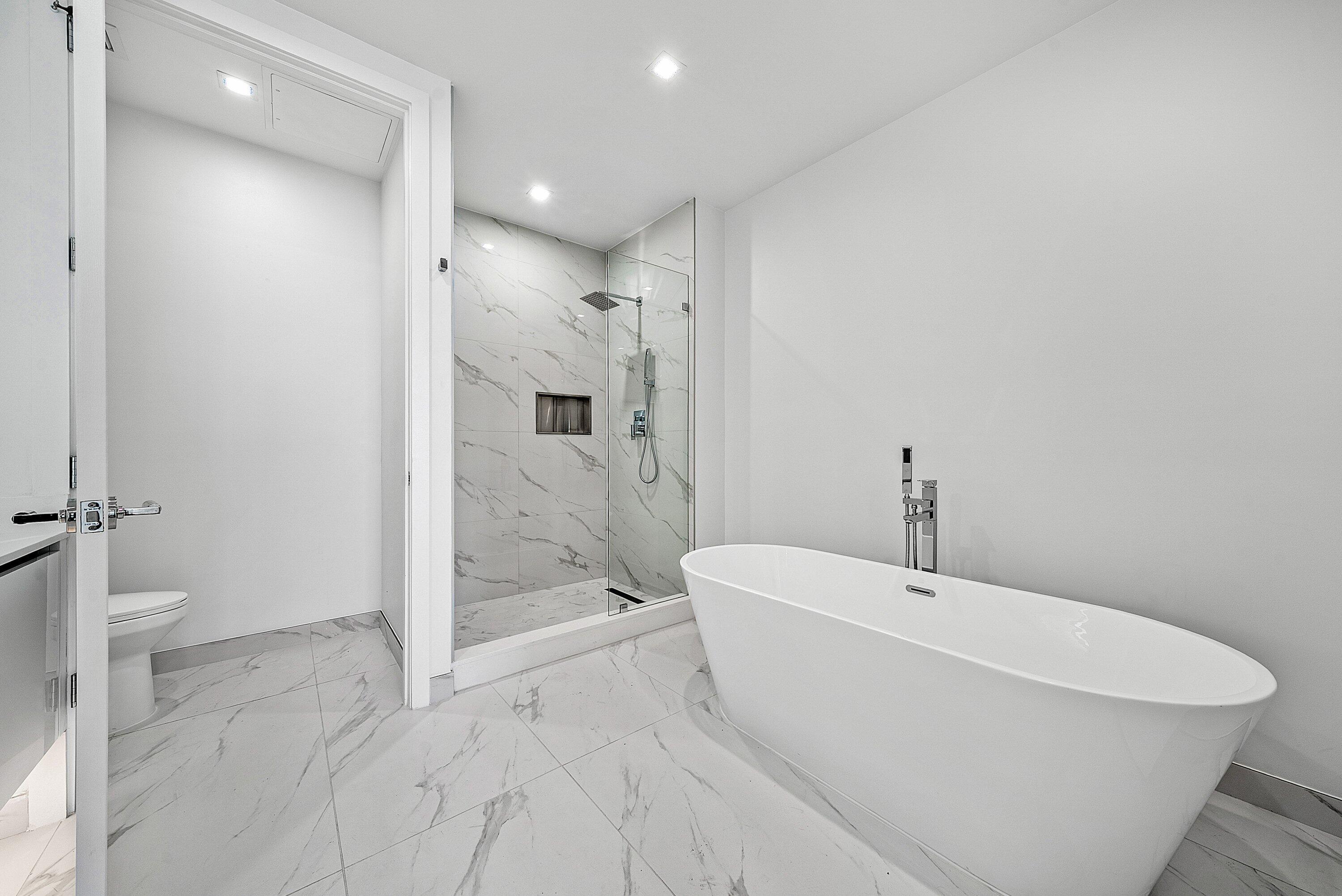 220 Lake Shore Drive