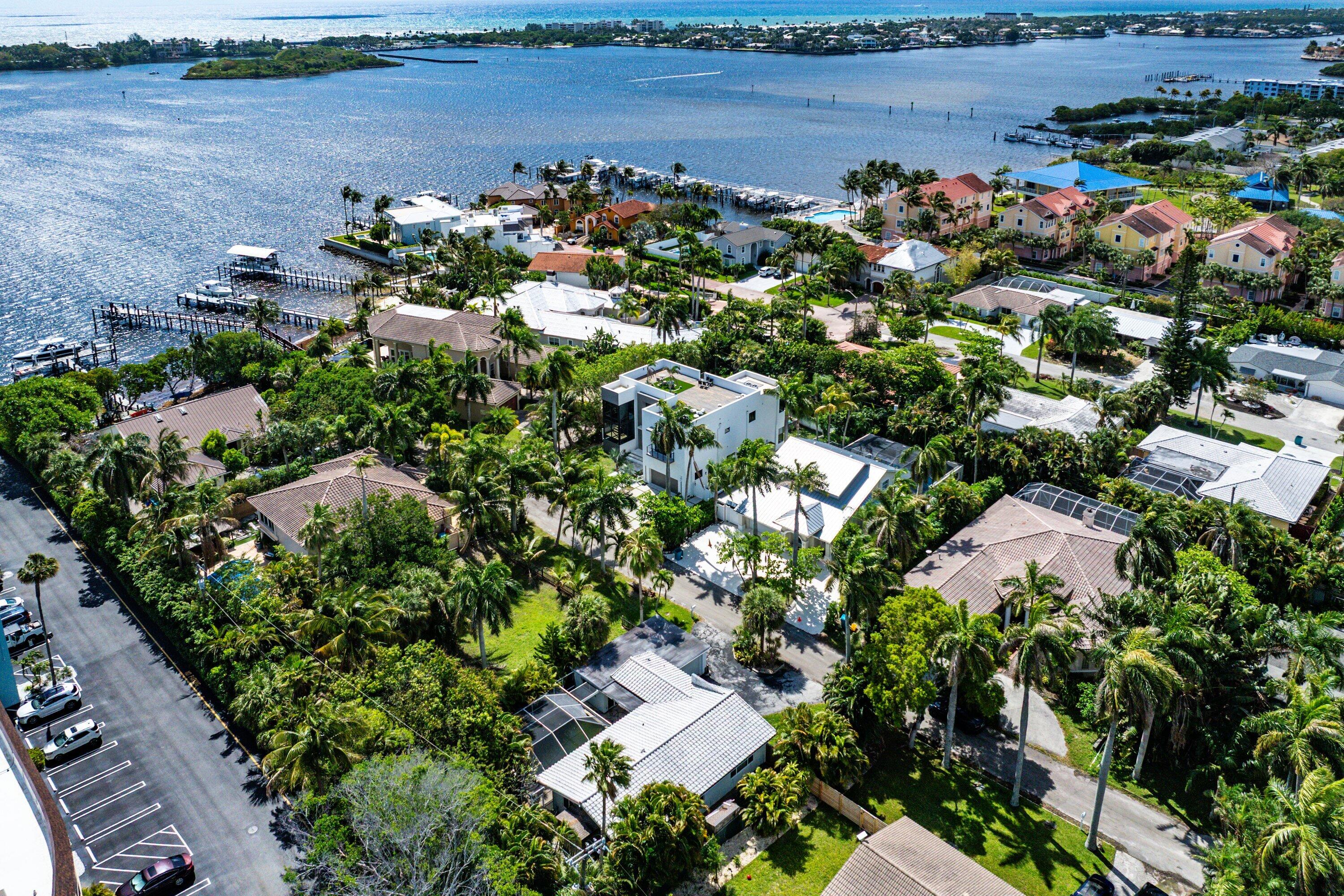 631 Lakeside Harbor
