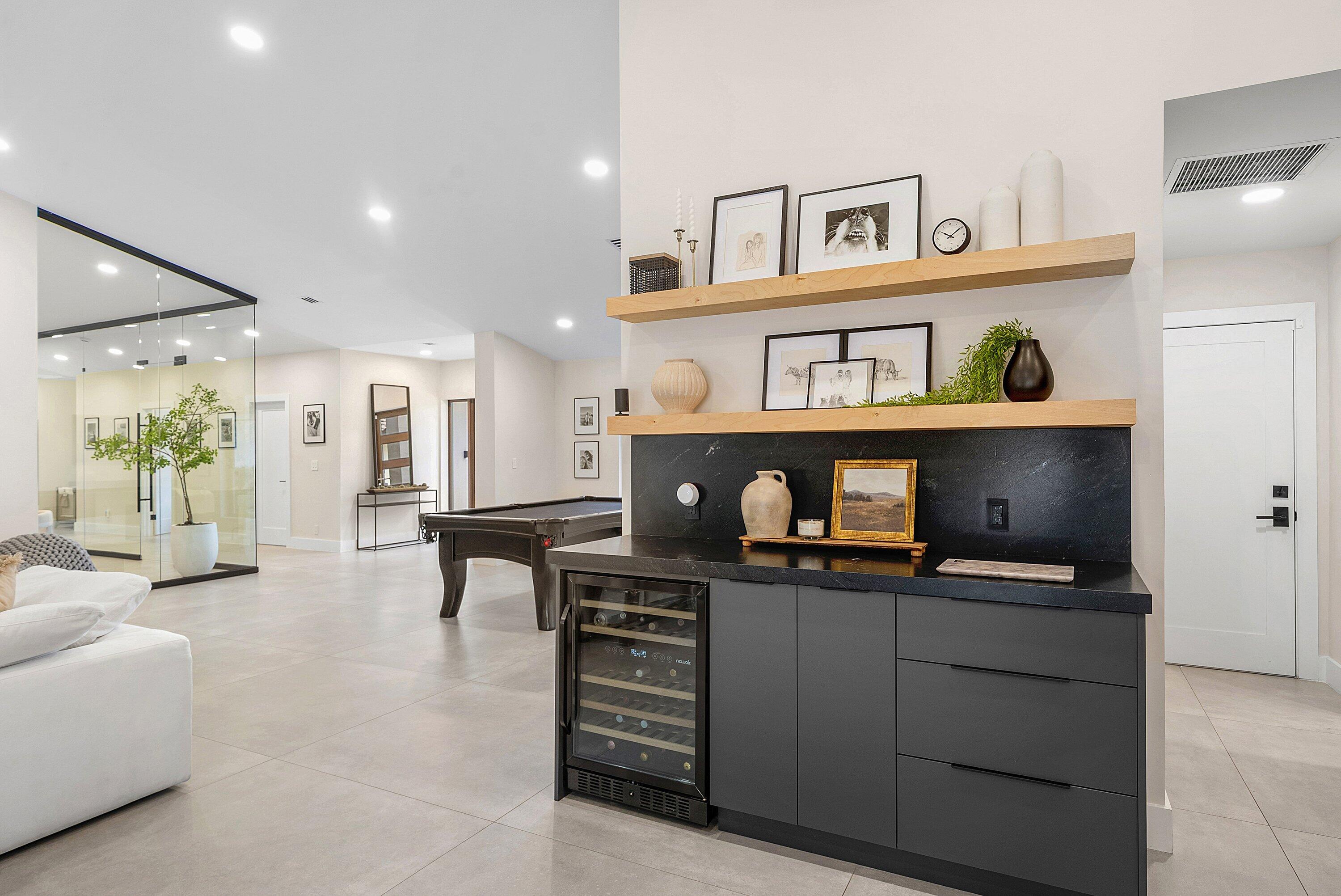 926 SW 35th Court