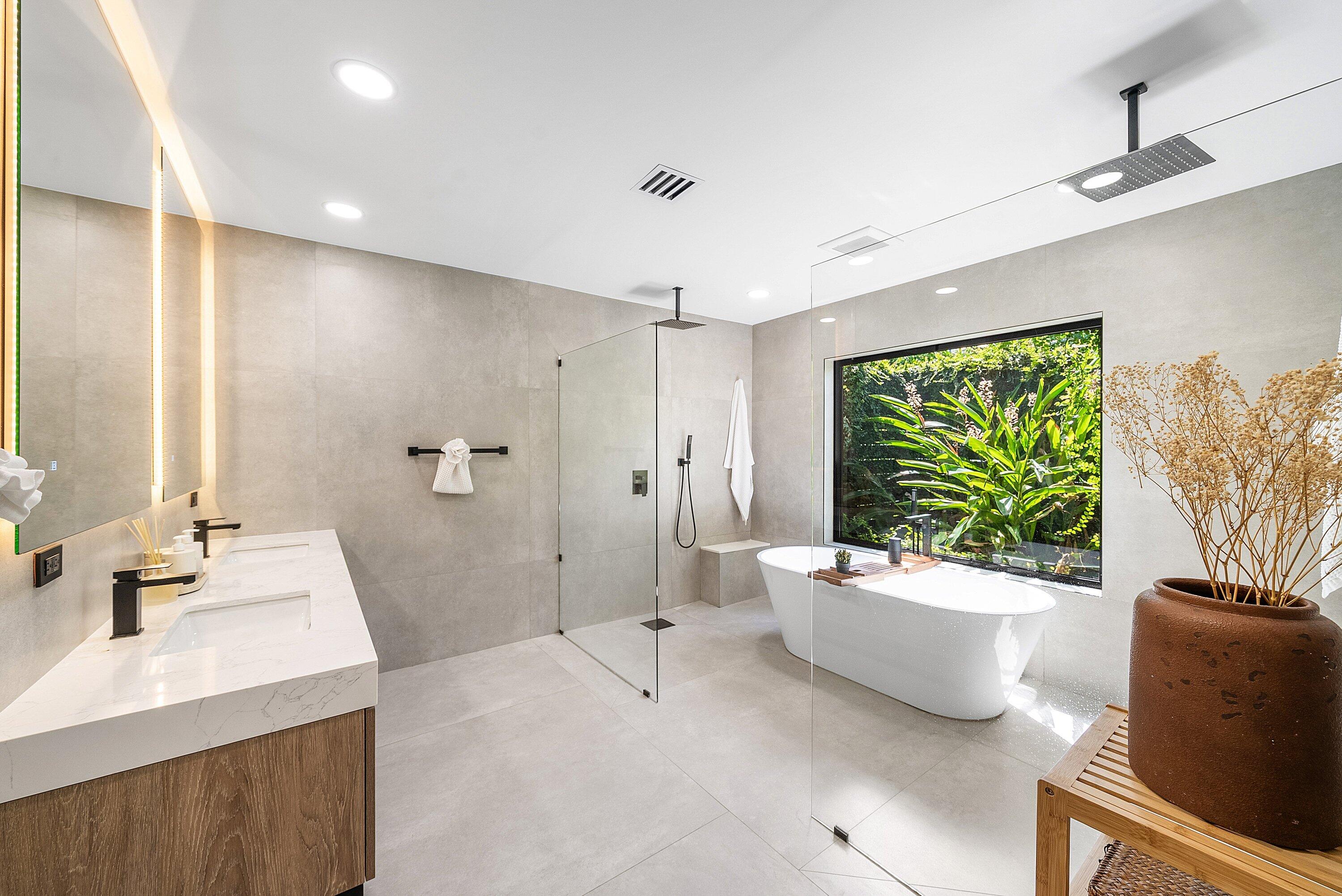 926 SW 35th Court