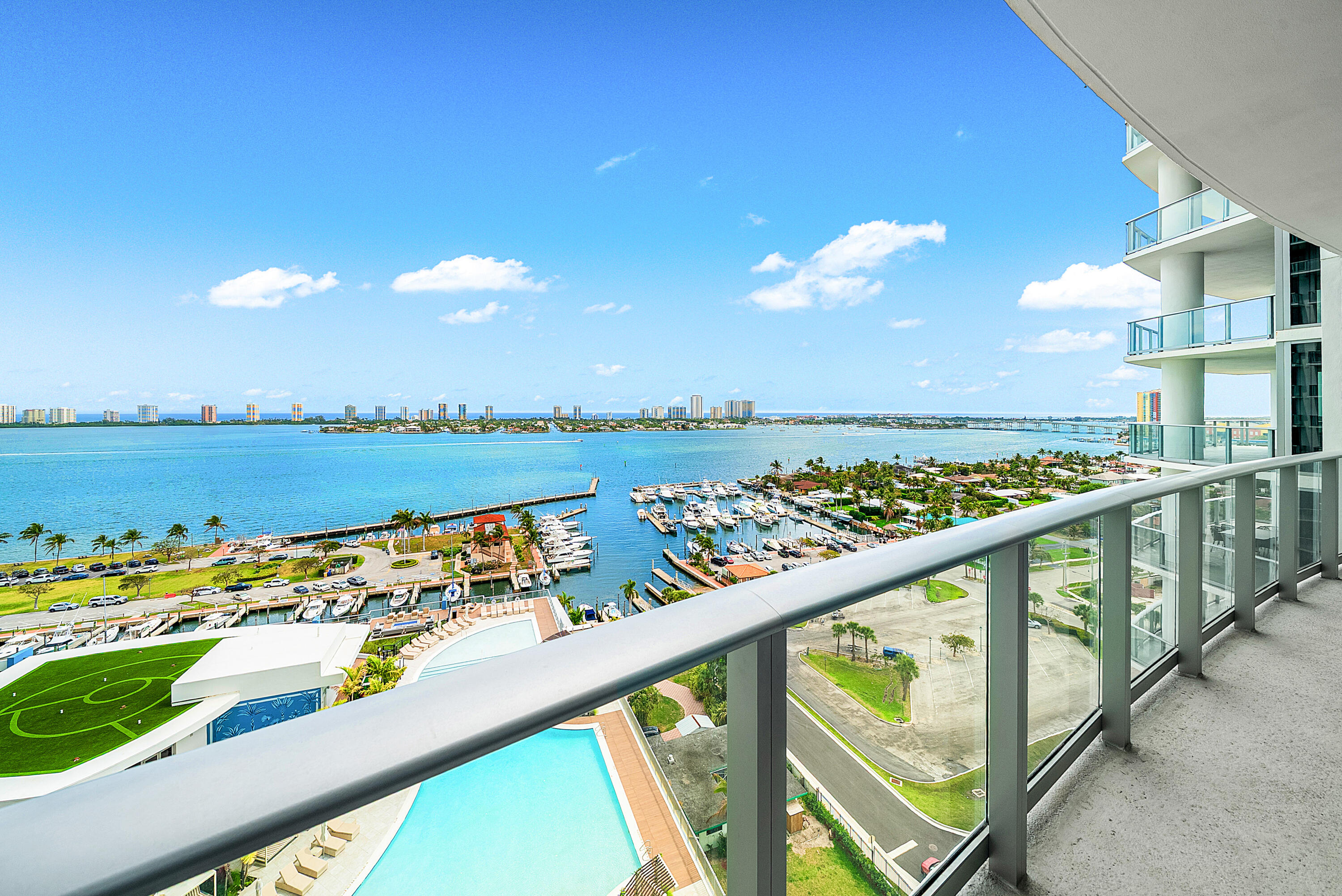 220 Lake Shore Drive 1508