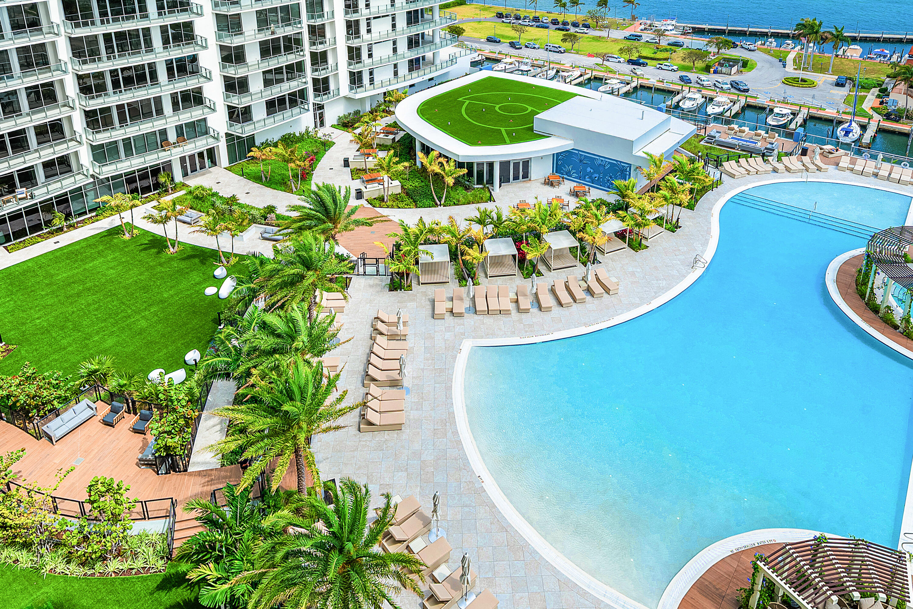 220 Lake Shore Drive 1508