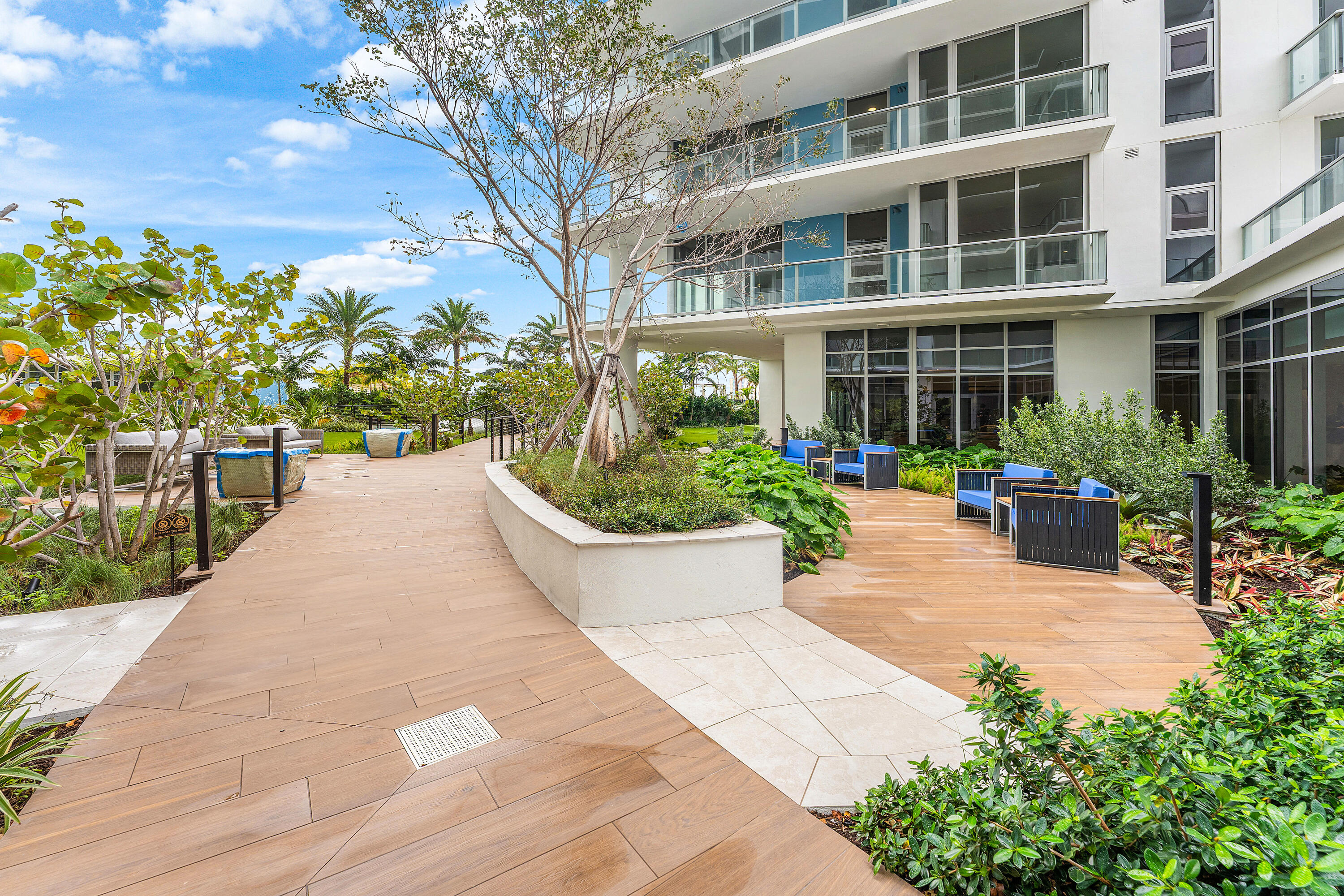 220 Lake Shore Drive 1508