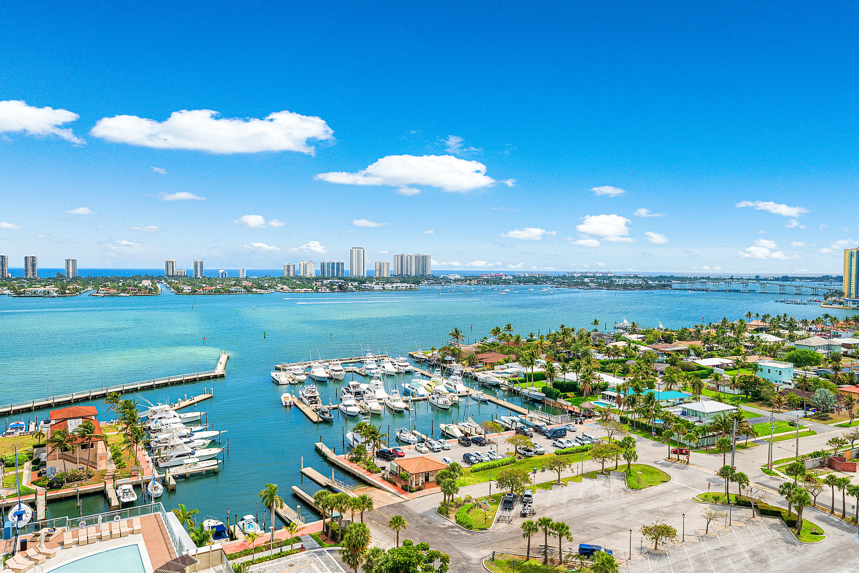 220 Lake Shore Drive 1508