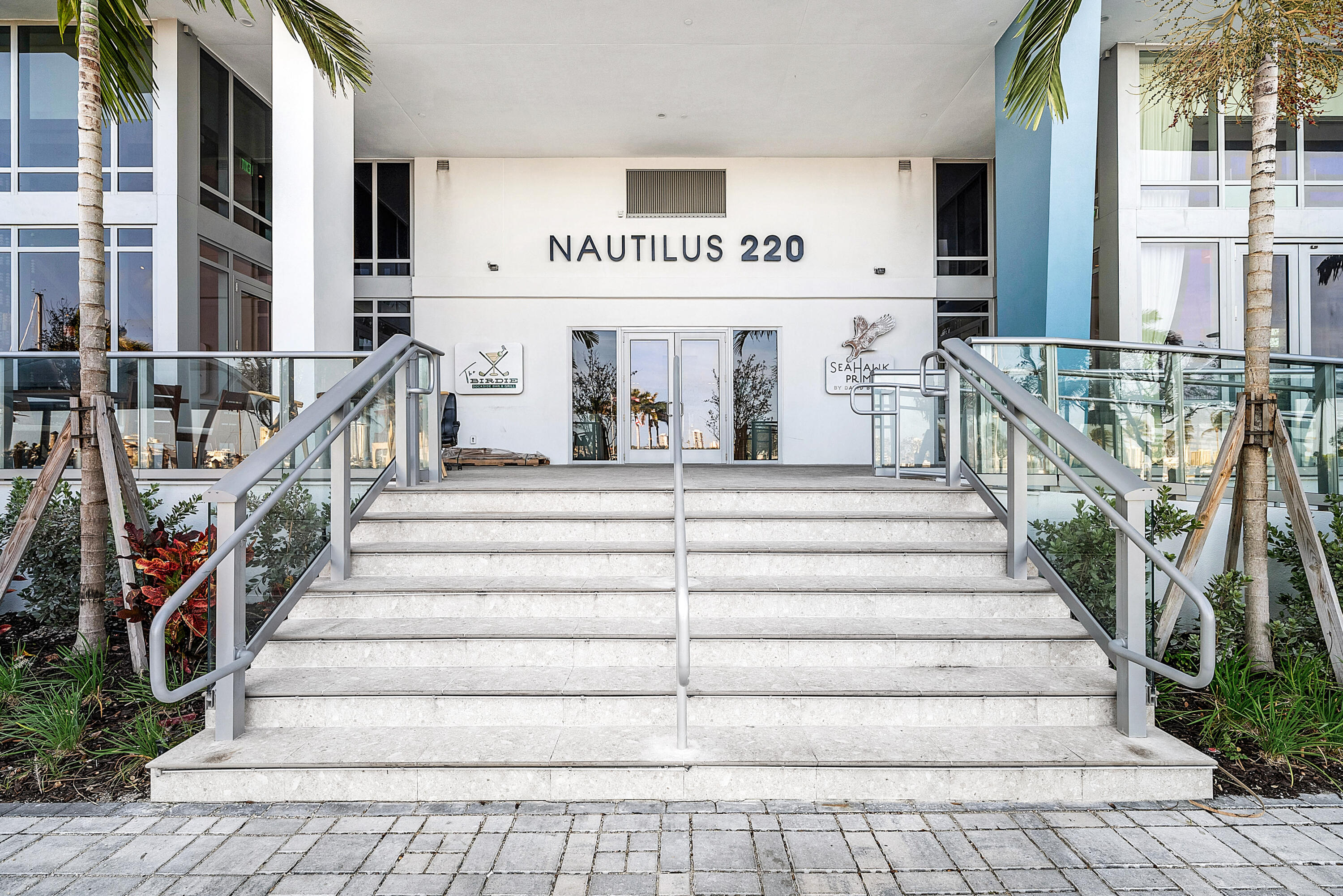 220 Lake Shore Drive 1508