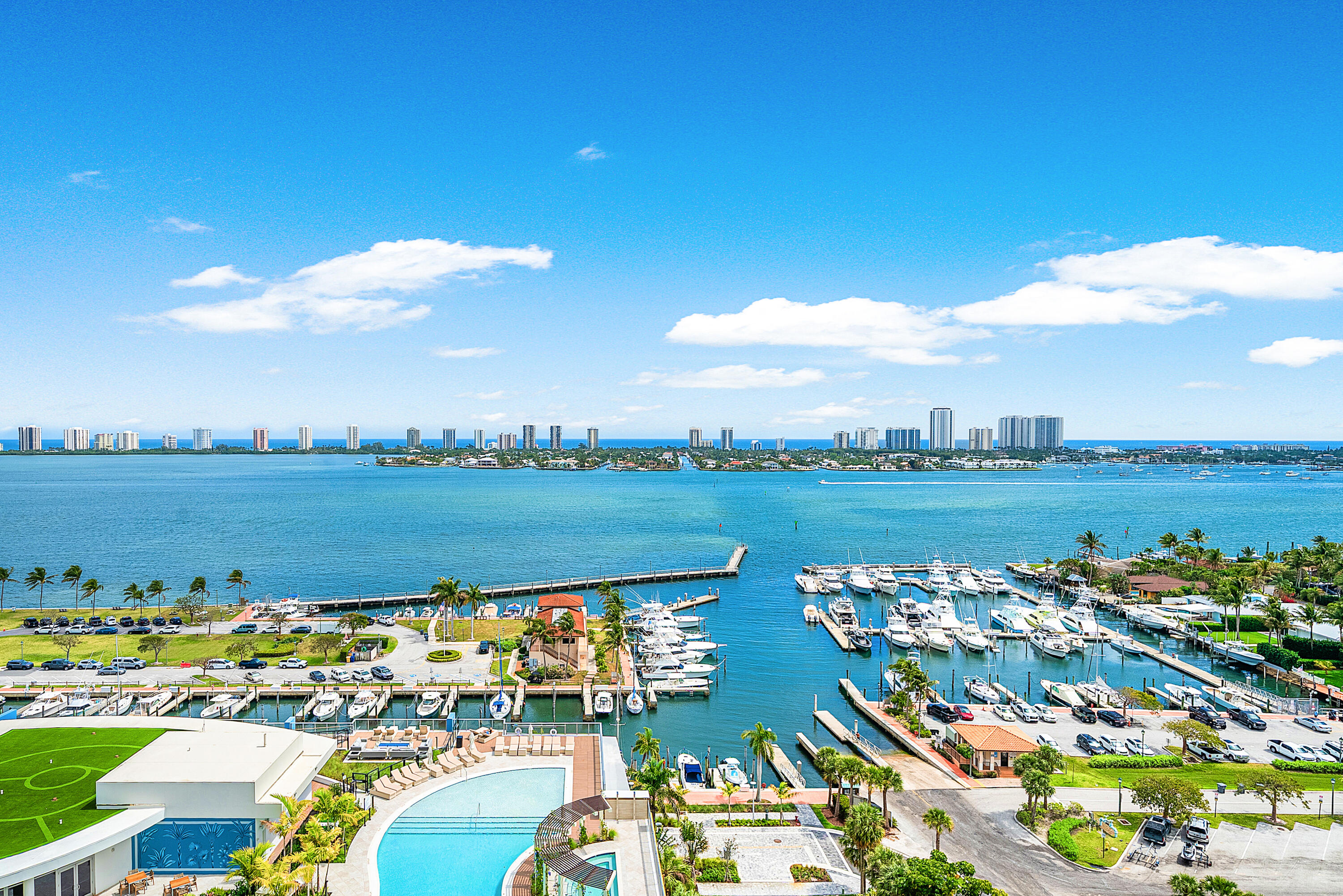 220 Lake Shore Drive 1508