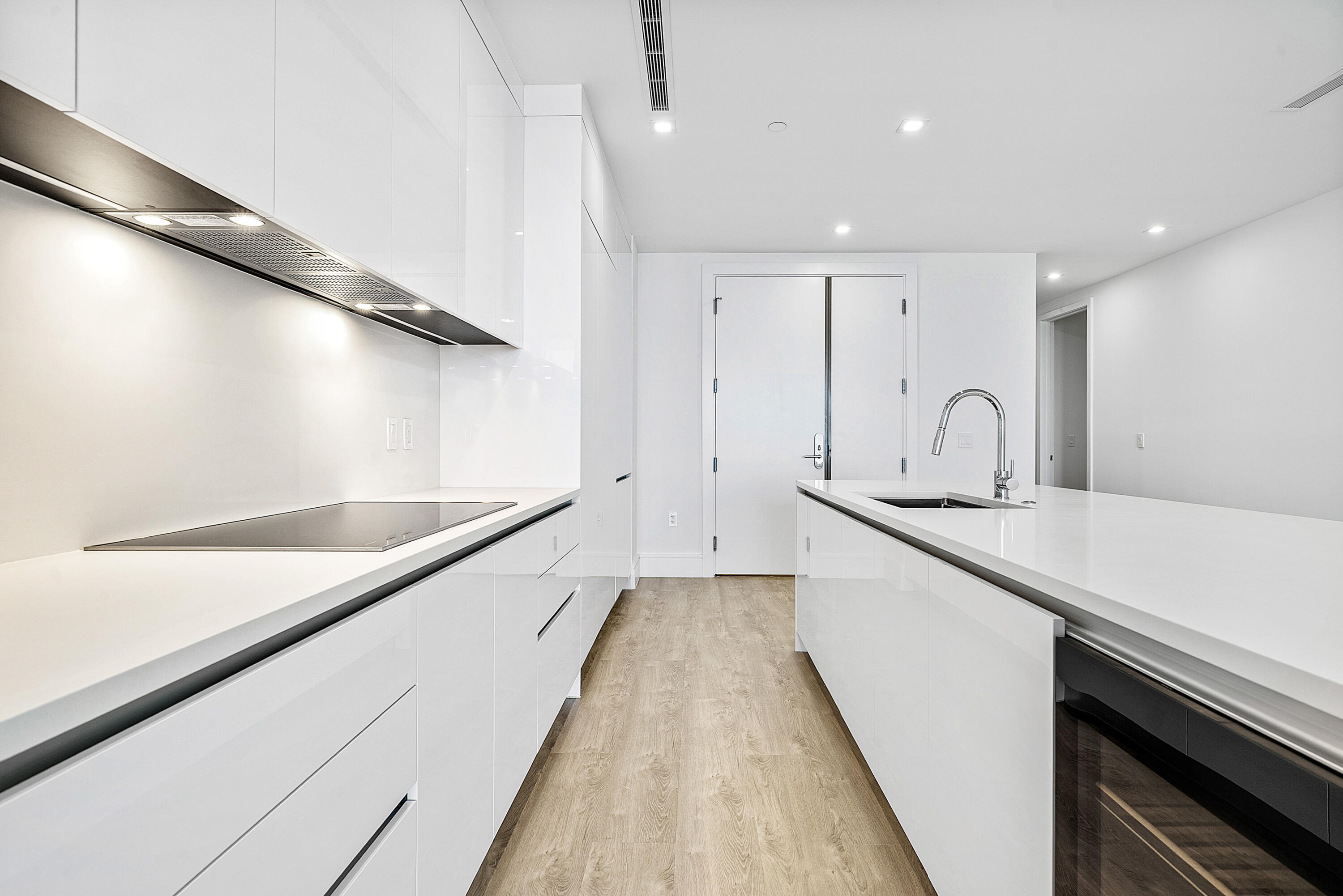 220 Lake Shore Drive 1508