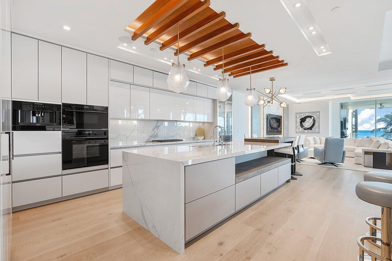 1901 S Ocean Boulevard 10