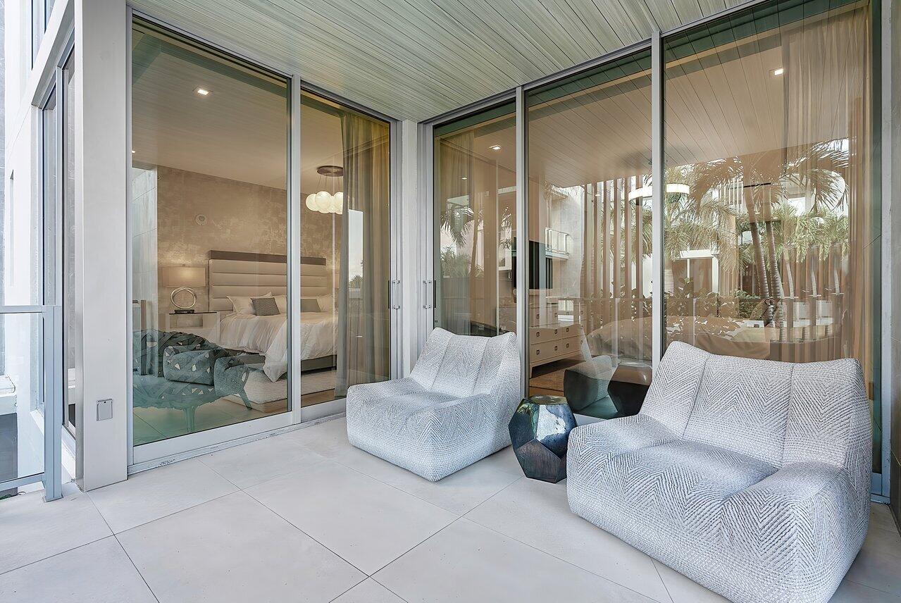 1901 S Ocean Boulevard 10