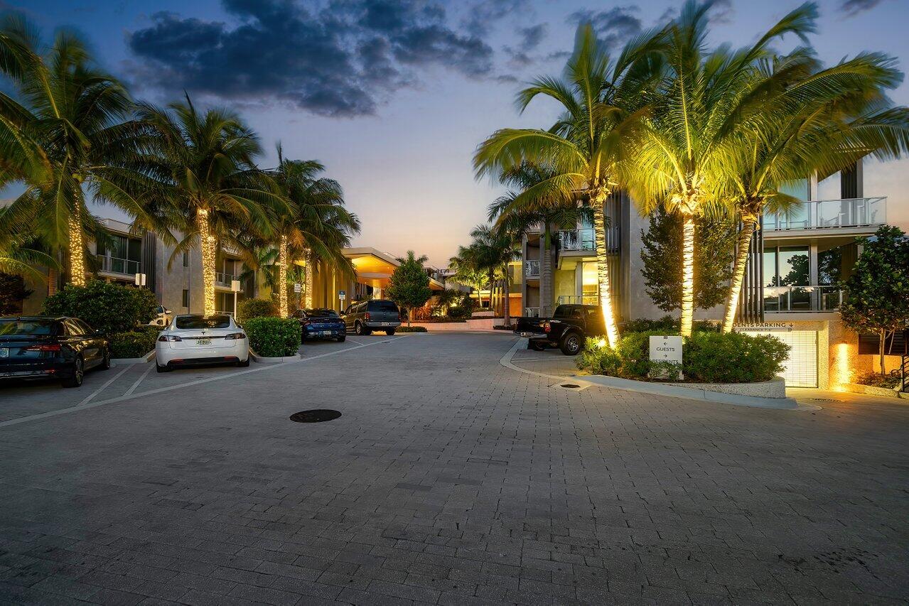 1901 S Ocean Boulevard 10