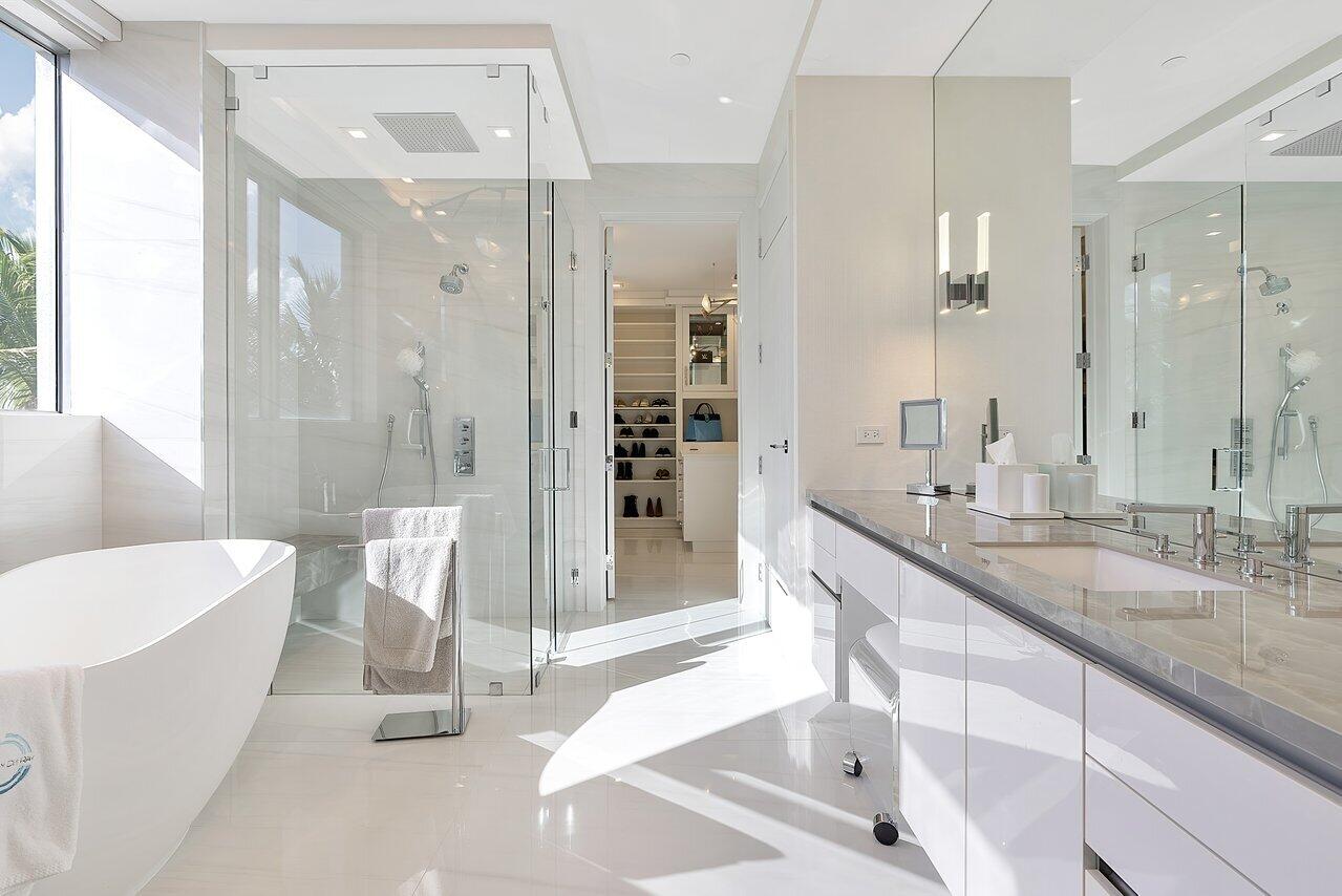 1901 S Ocean Boulevard 10