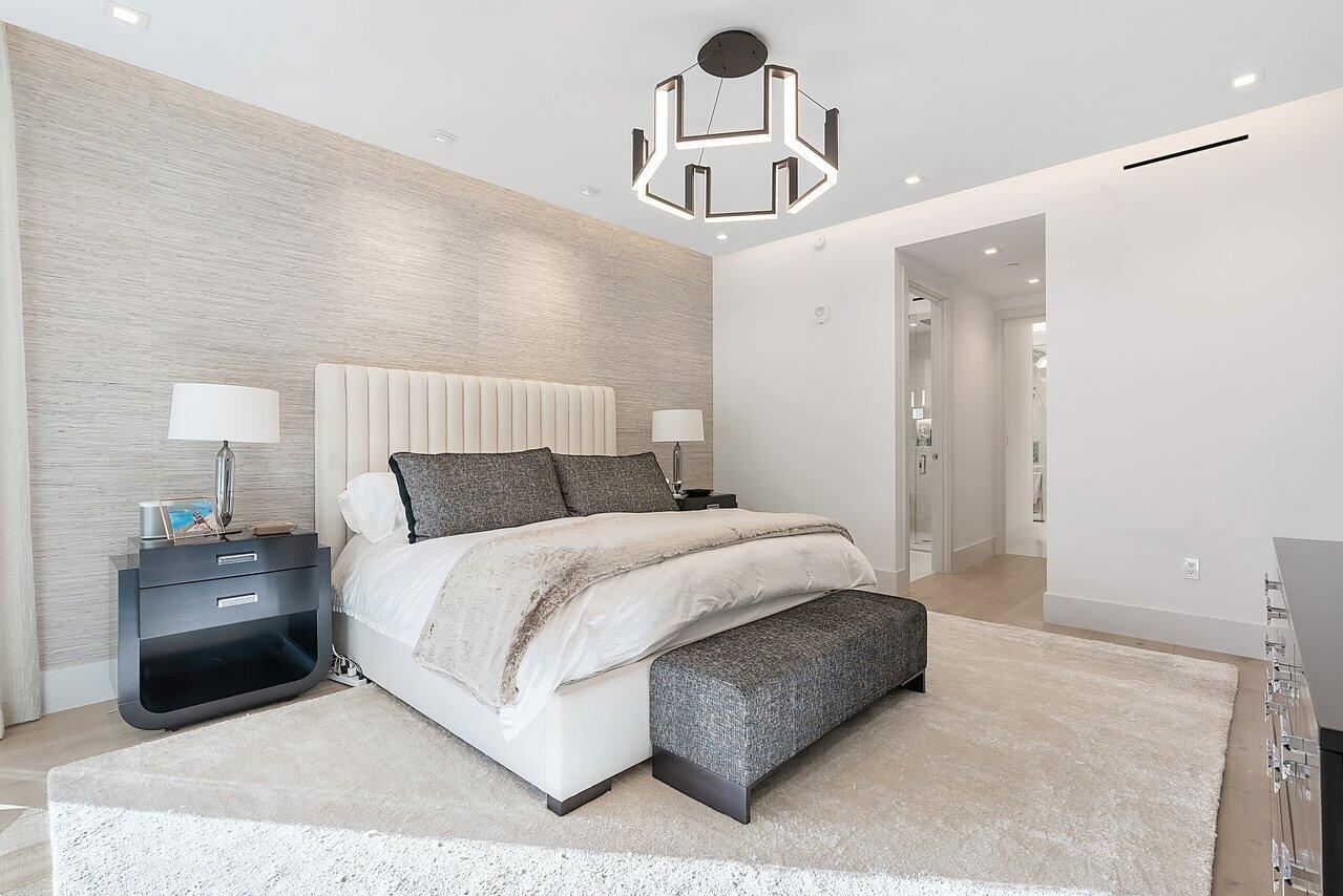1901 S Ocean Boulevard 10