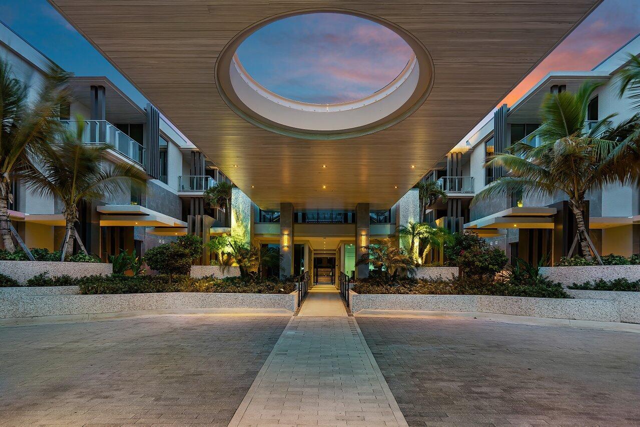 1901 S Ocean Boulevard 10