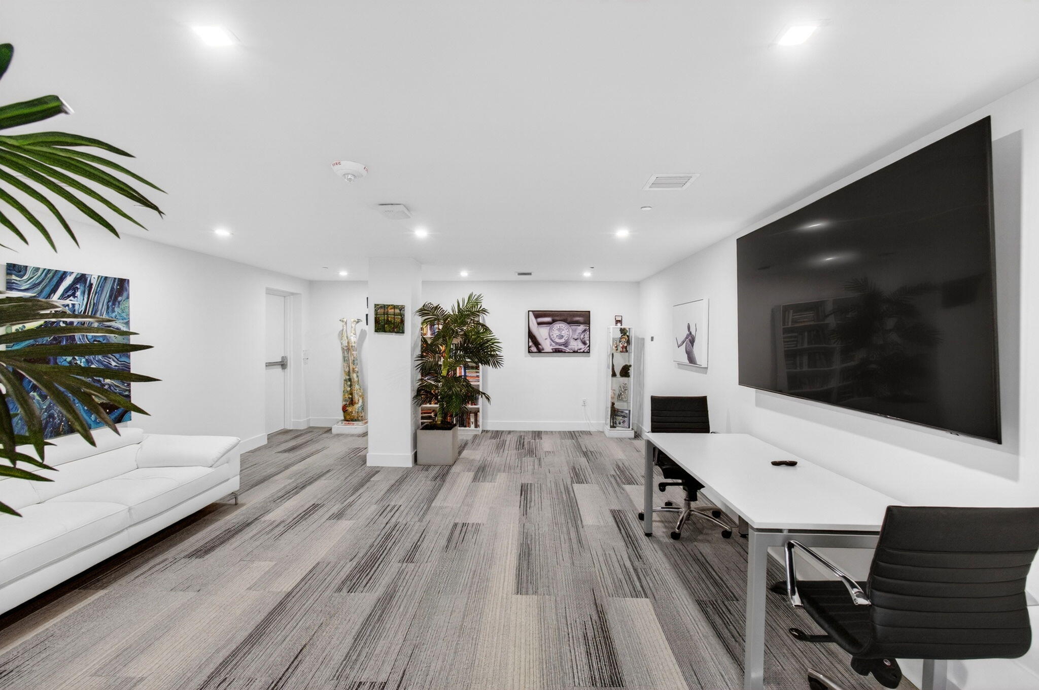 111 SE 1st Avenue 406