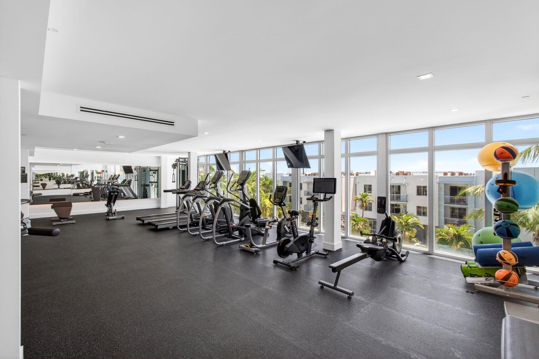111 SE 1st Avenue 406