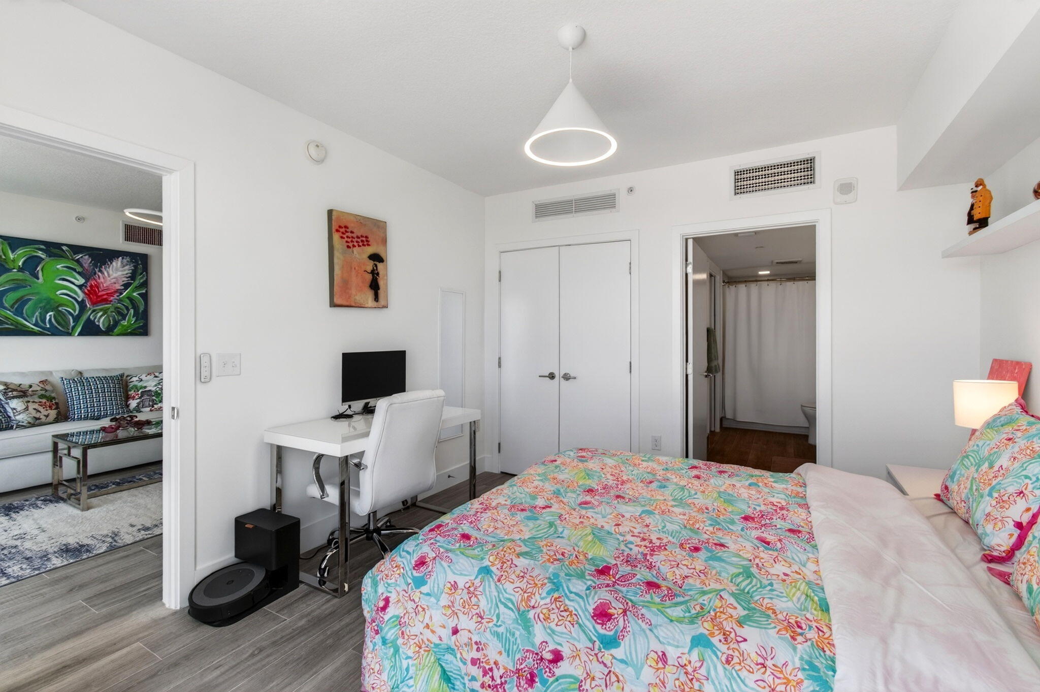 111 SE 1st Avenue 406