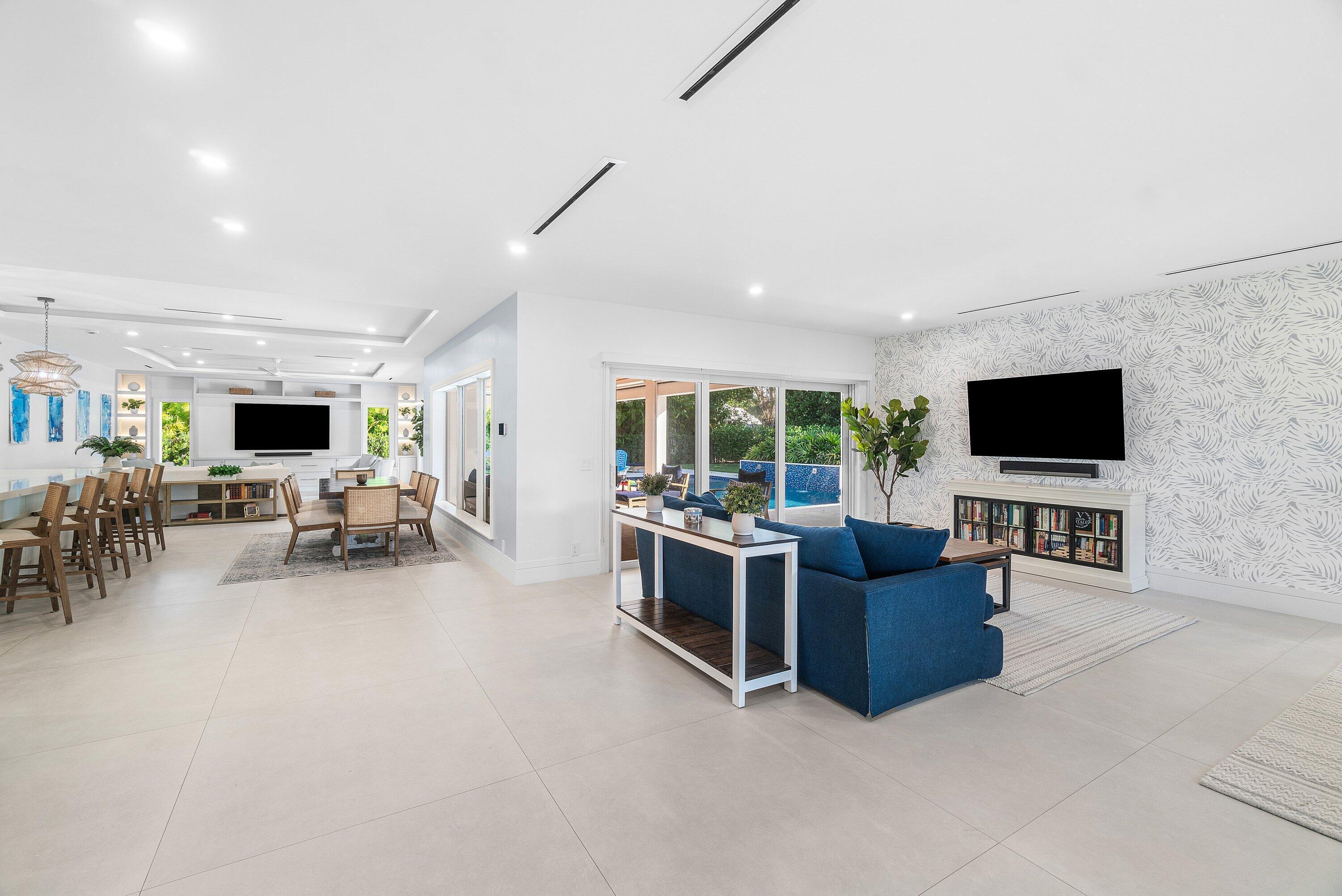 917 SW 36th Court