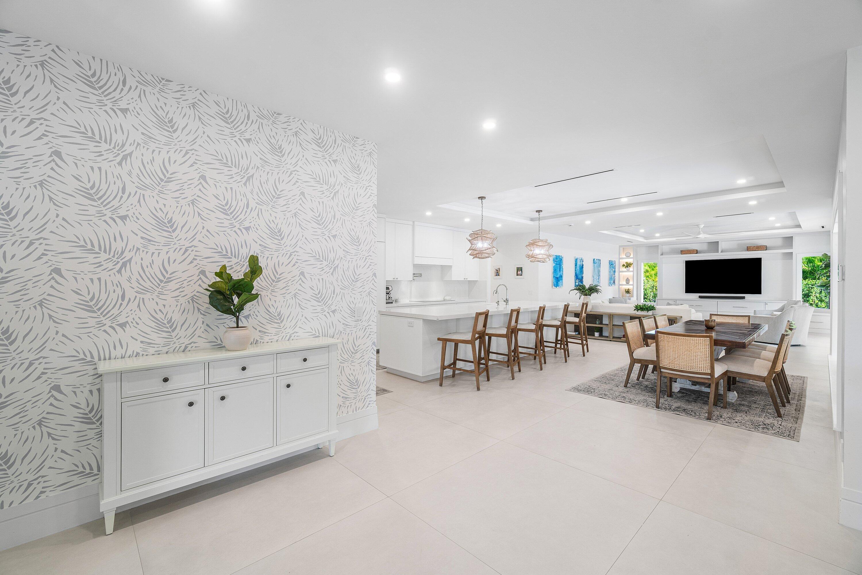 917 SW 36th Court