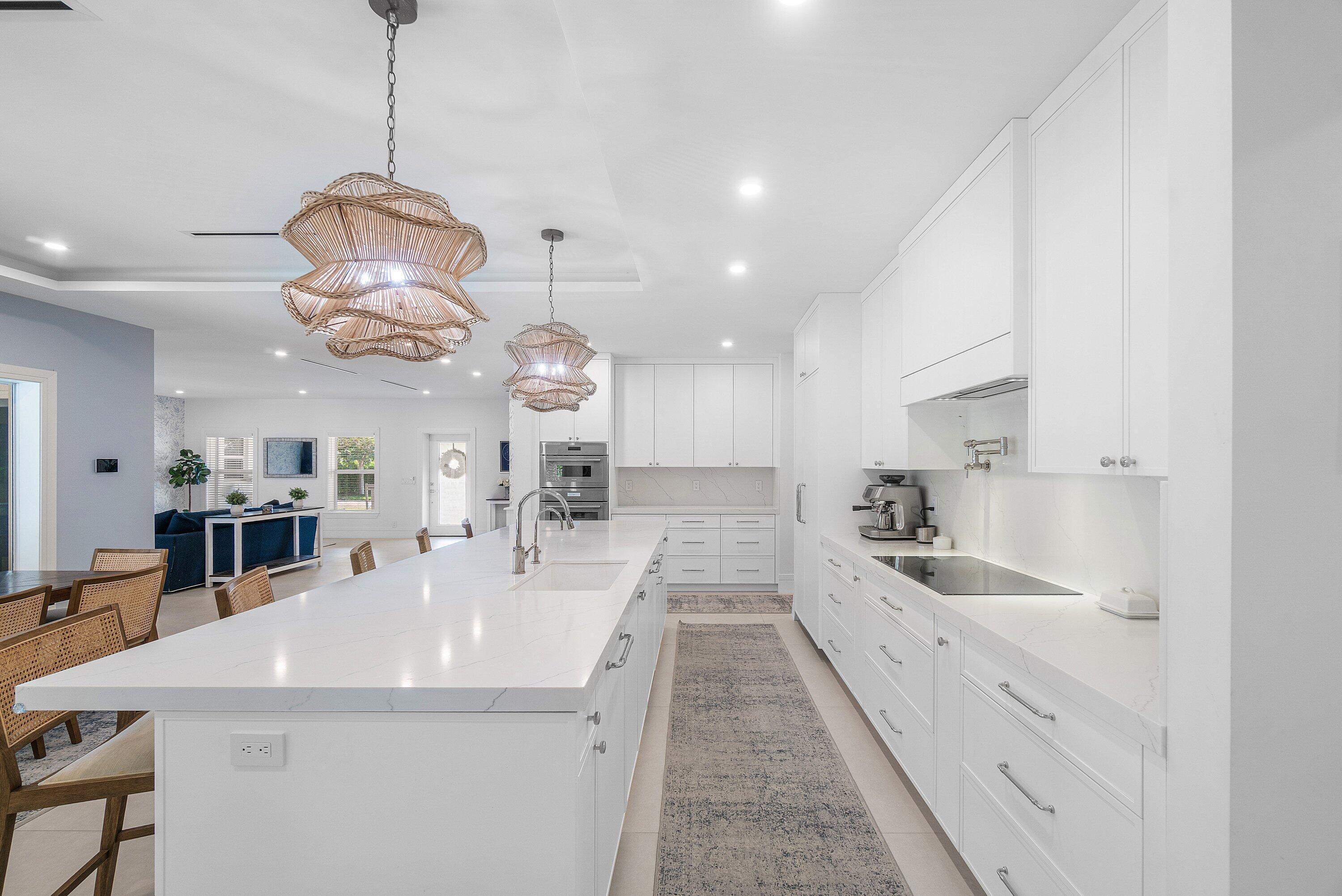 917 SW 36th Court