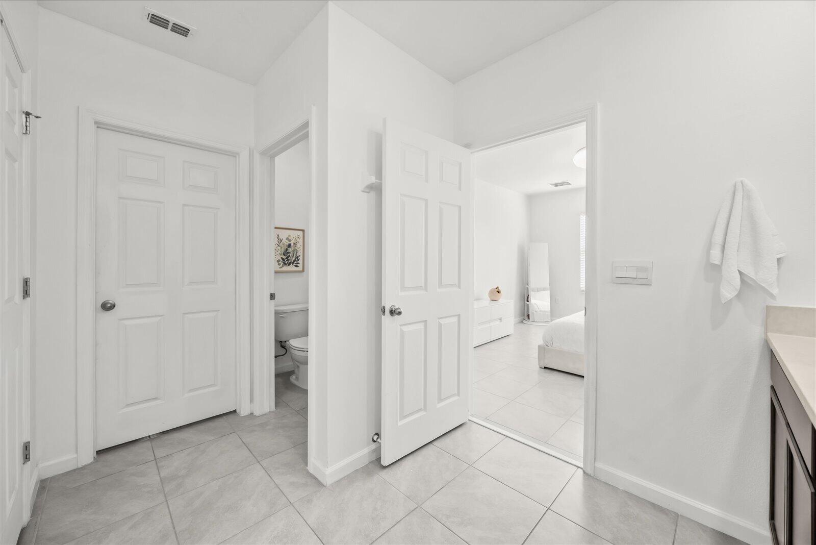 4589 SW Uleta Street, Port St. Lucie