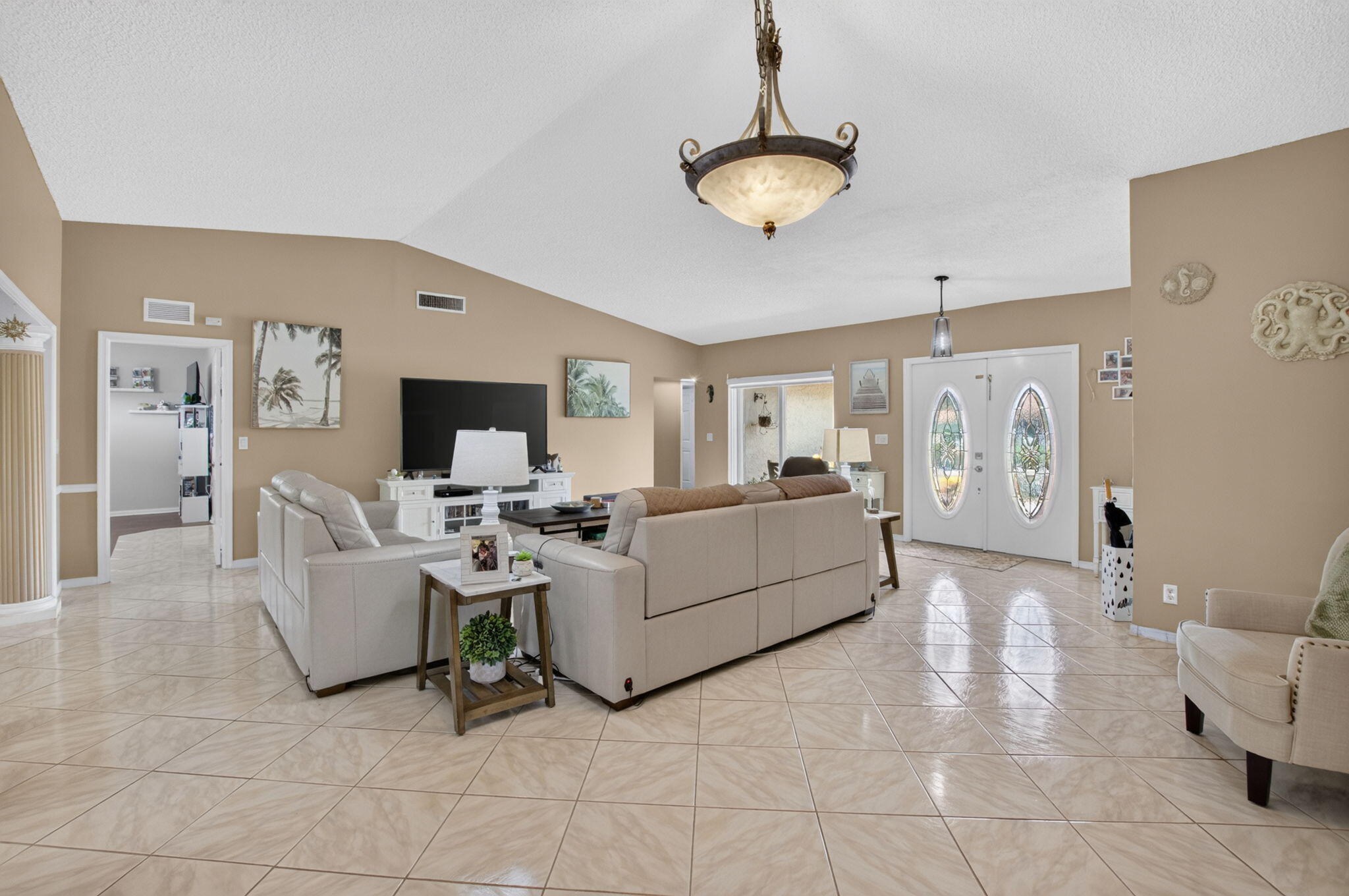 10300 GREENTRAIL Drive N