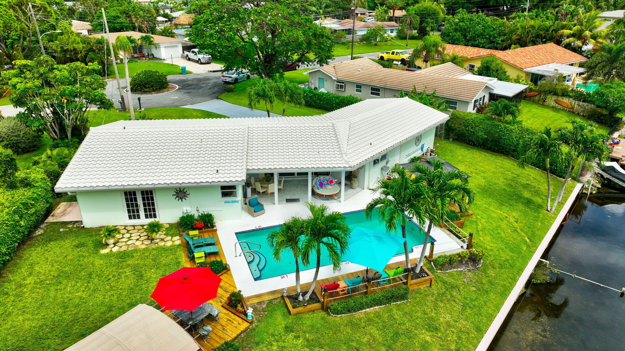 302 Venice Drive
