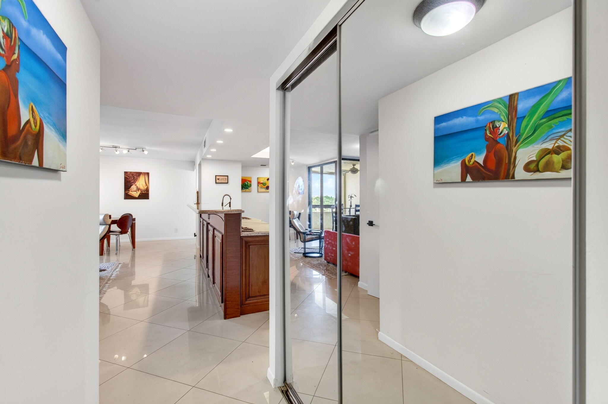 825 Egret Circle 504