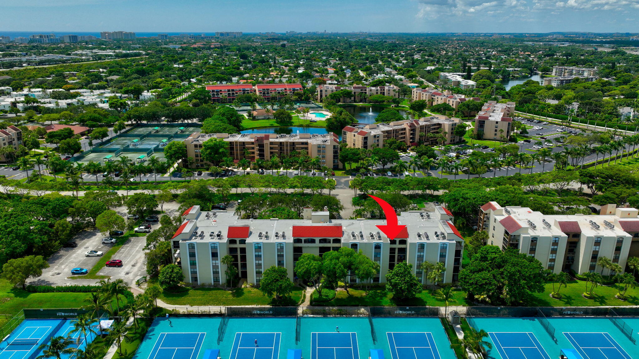 825 Egret Circle 504