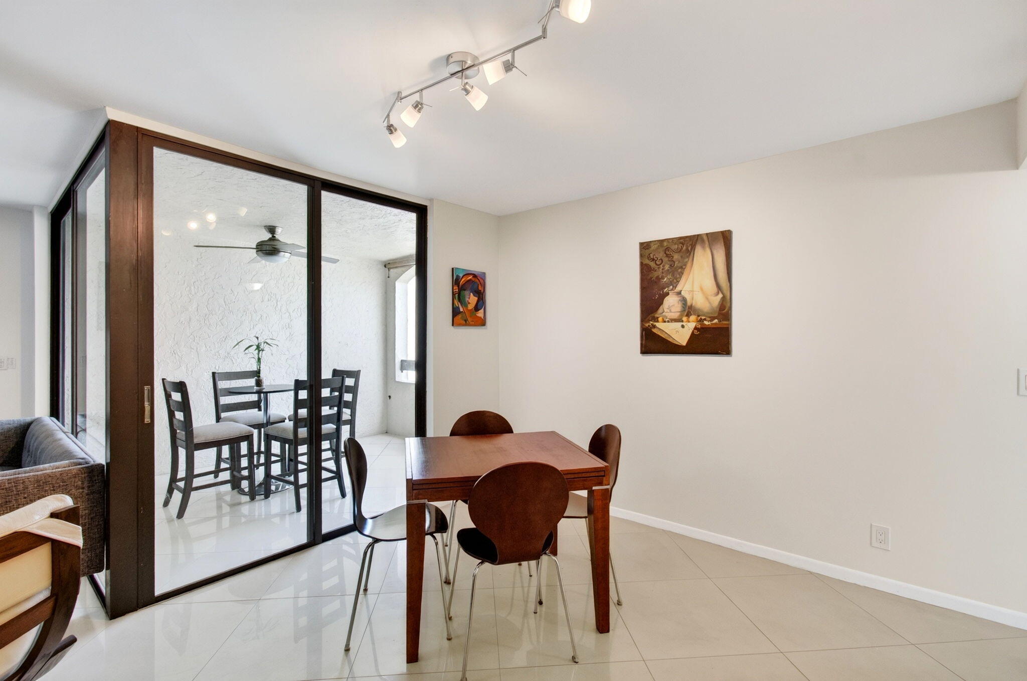 825 Egret Circle 504