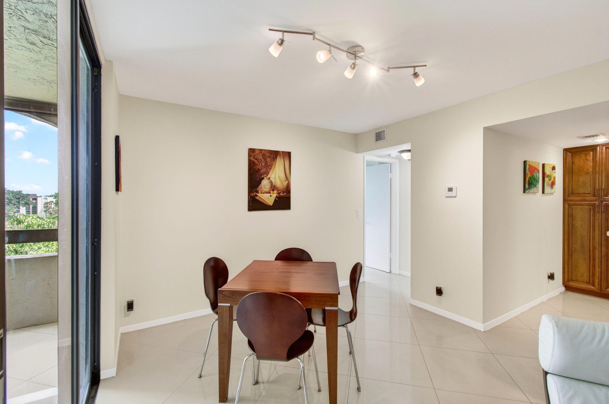 825 Egret Circle 504