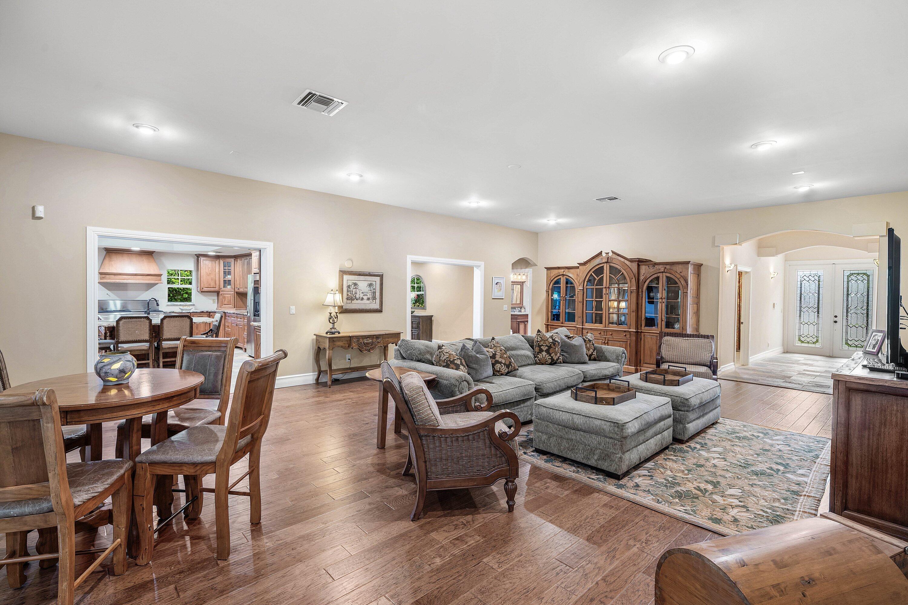 10295 Saint Andrews Road
