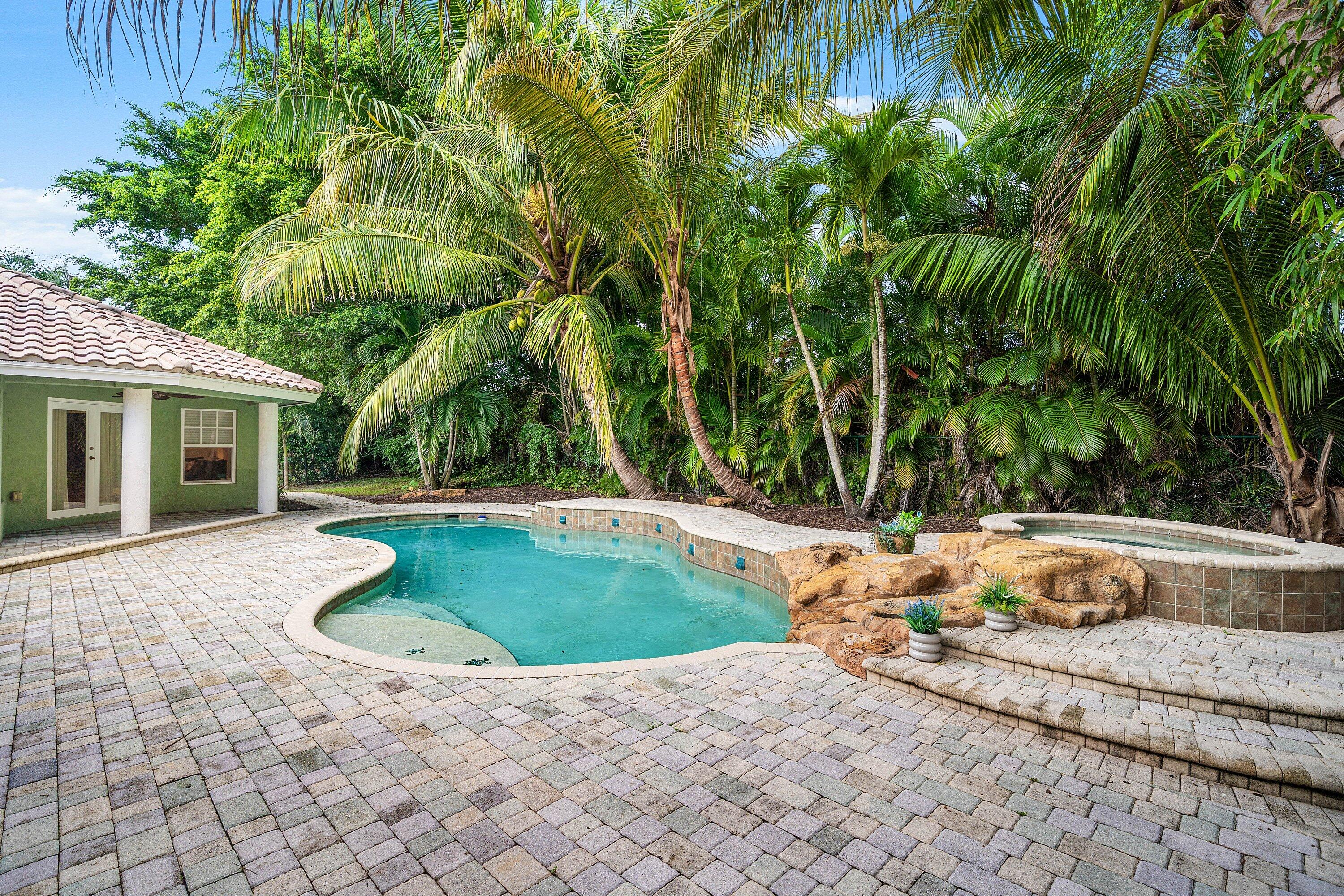 10295 Saint Andrews Road