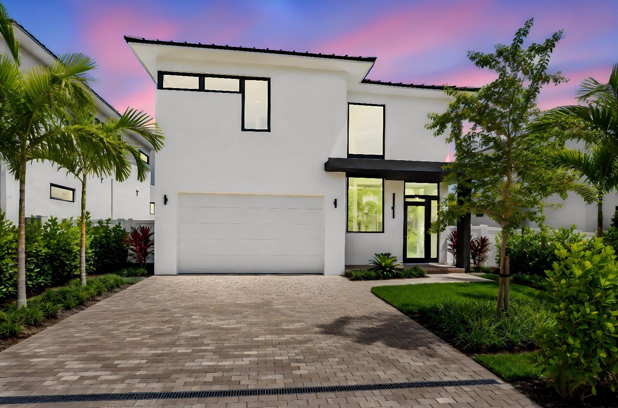 209 SE 5TH Street