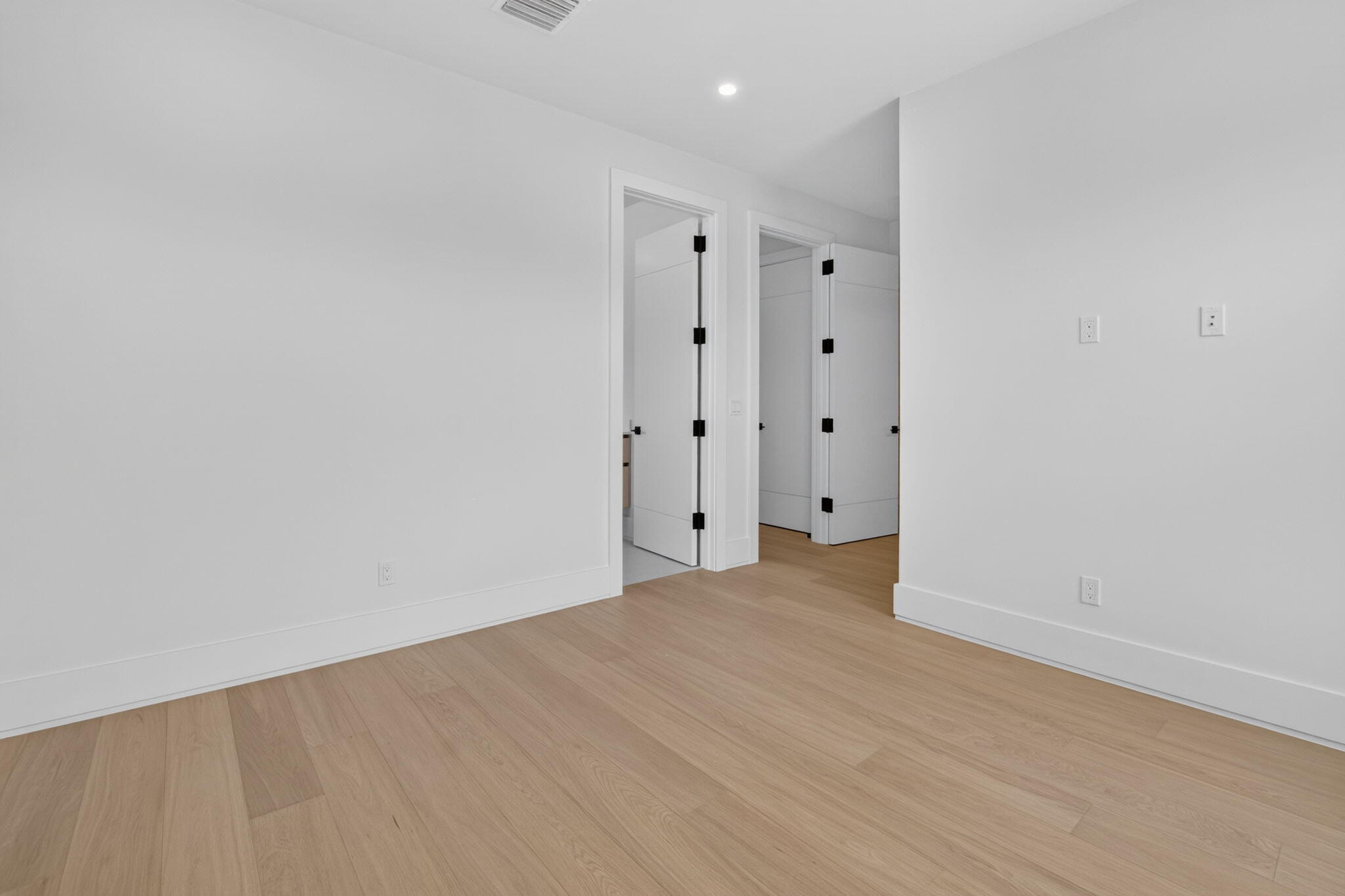 209 SE 5TH Street