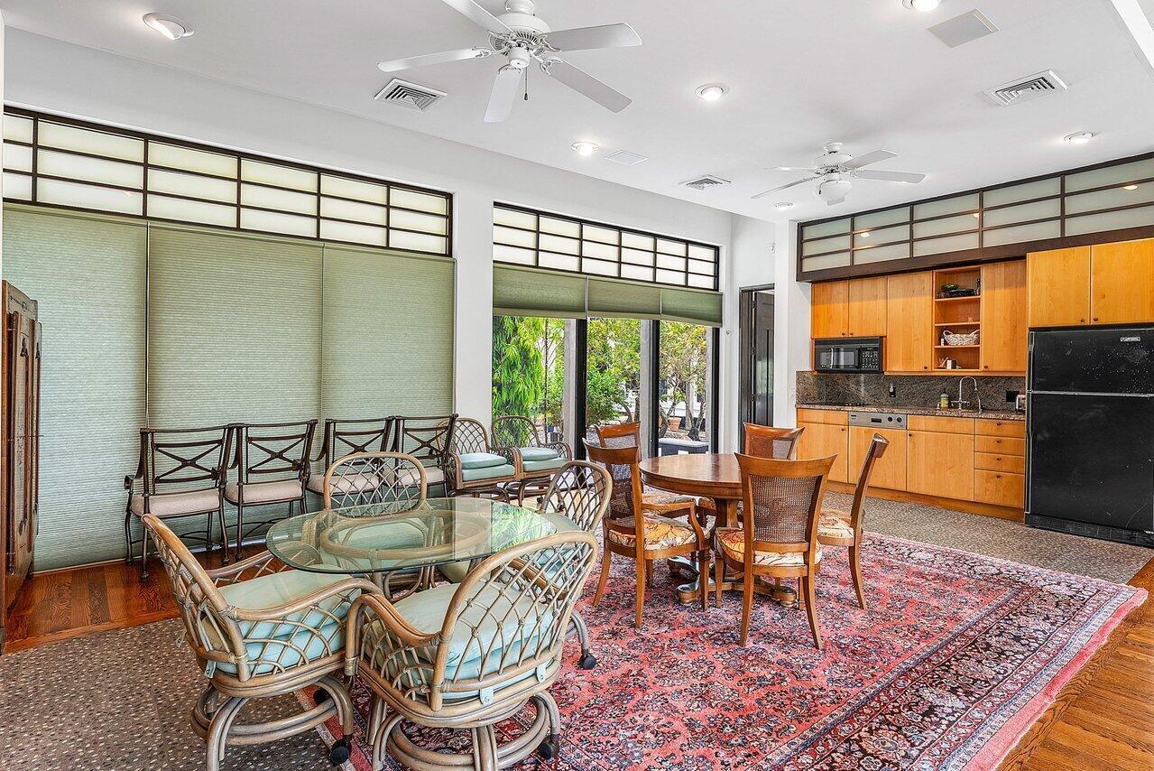 8549 SURREY Lane