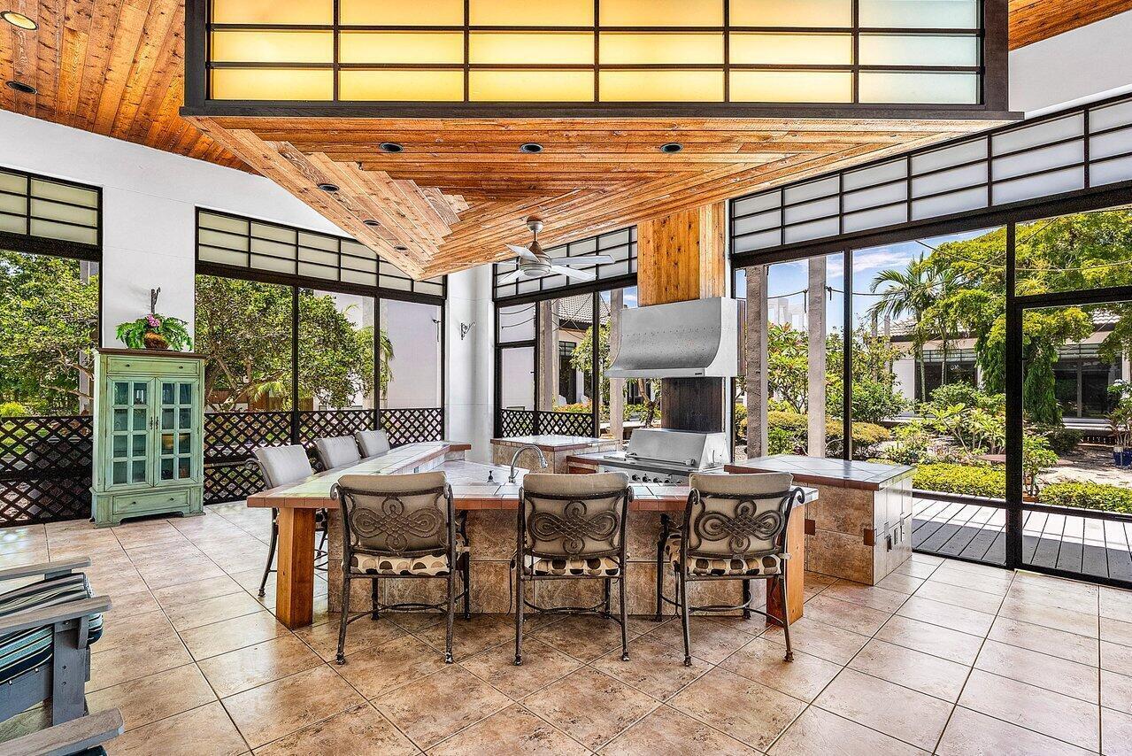 8549 SURREY Lane