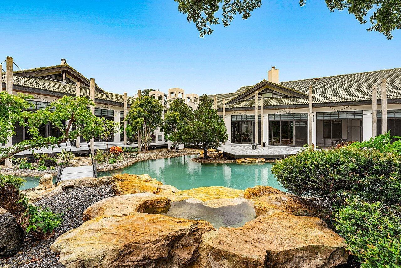 8549 SURREY Lane