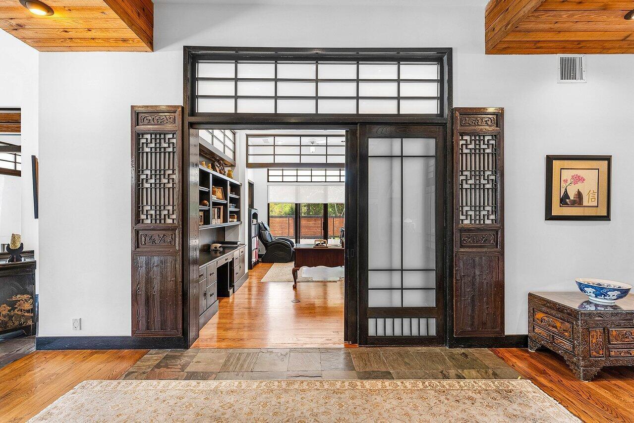 8549 SURREY Lane
