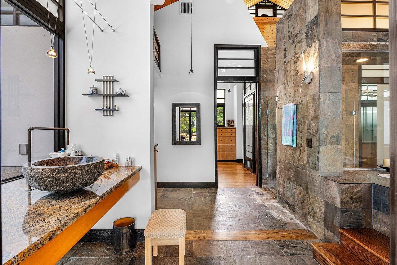 8549 SURREY Lane