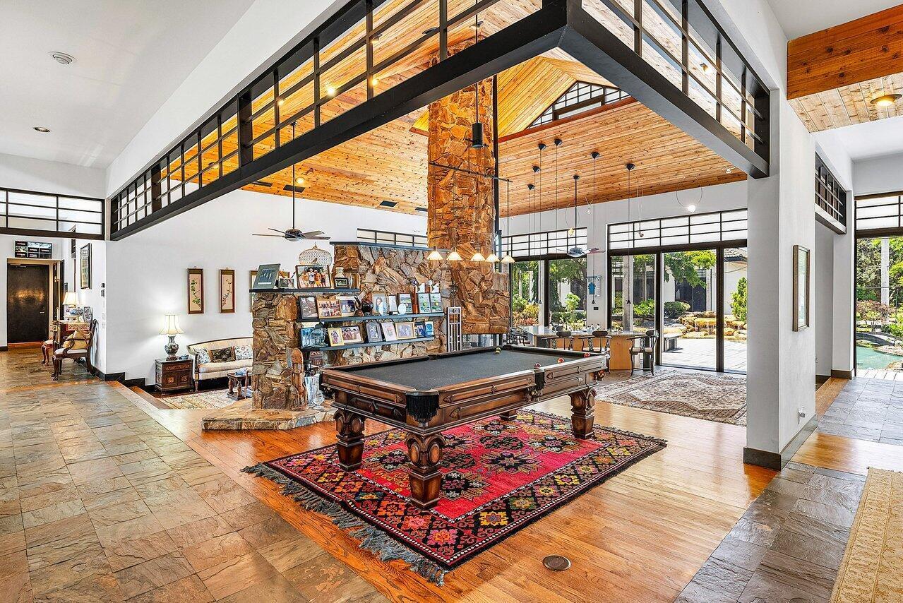 8549 SURREY Lane