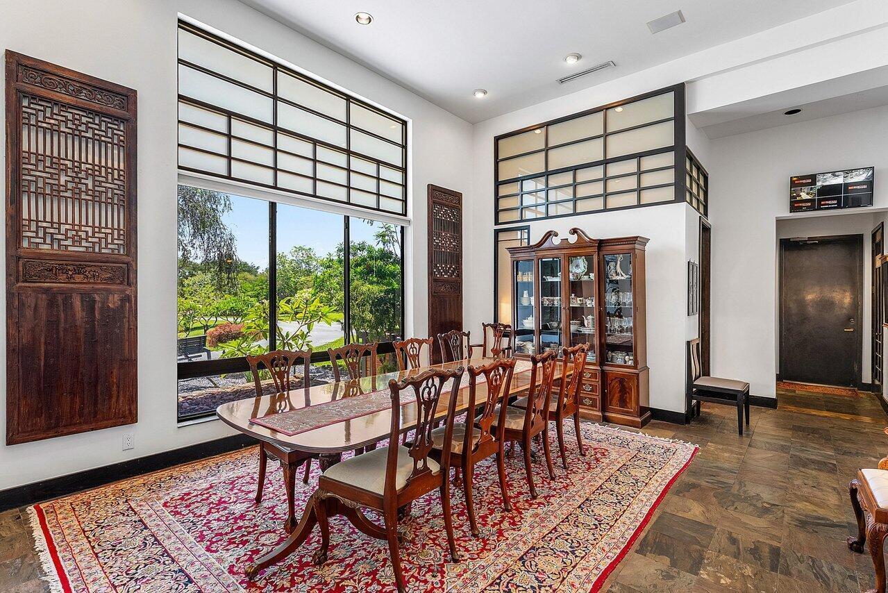 8549 SURREY Lane