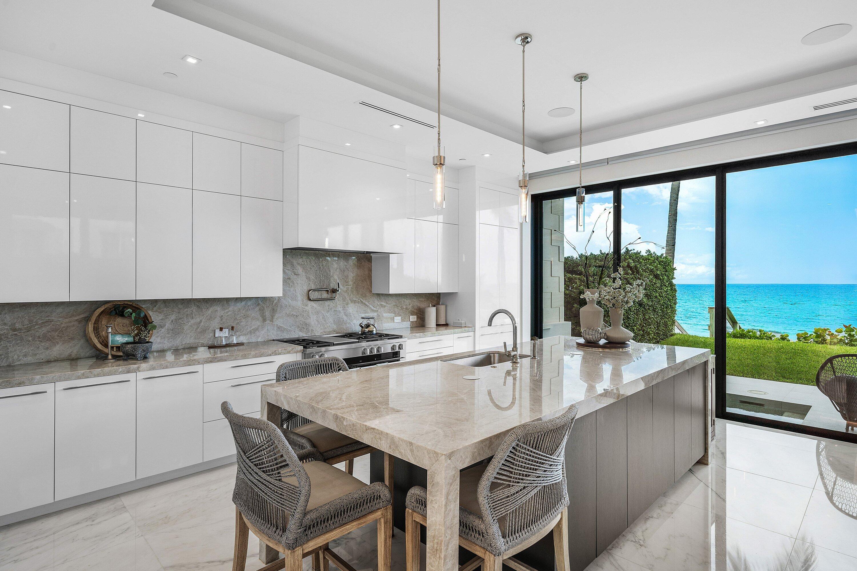 3621 S OCEAN Boulevard 6