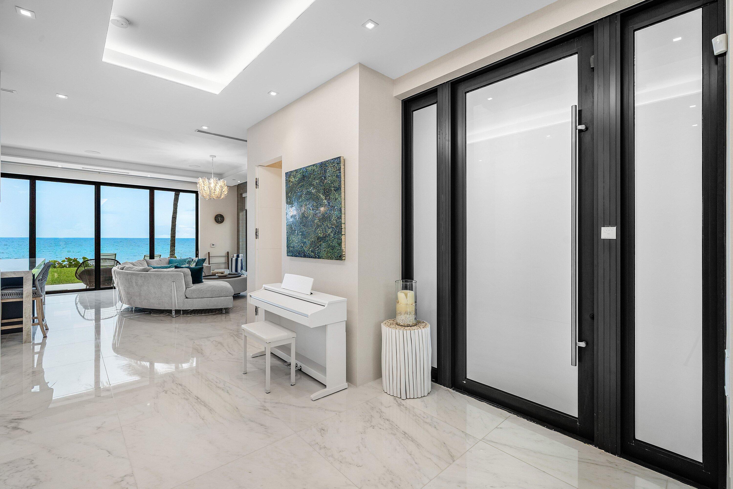 3621 S OCEAN Boulevard 6