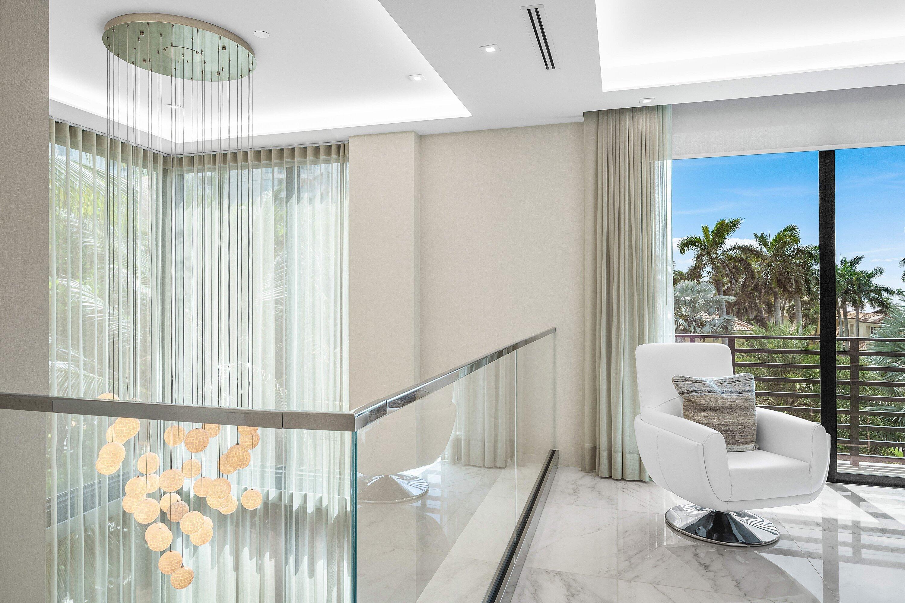 3621 S OCEAN Boulevard 6